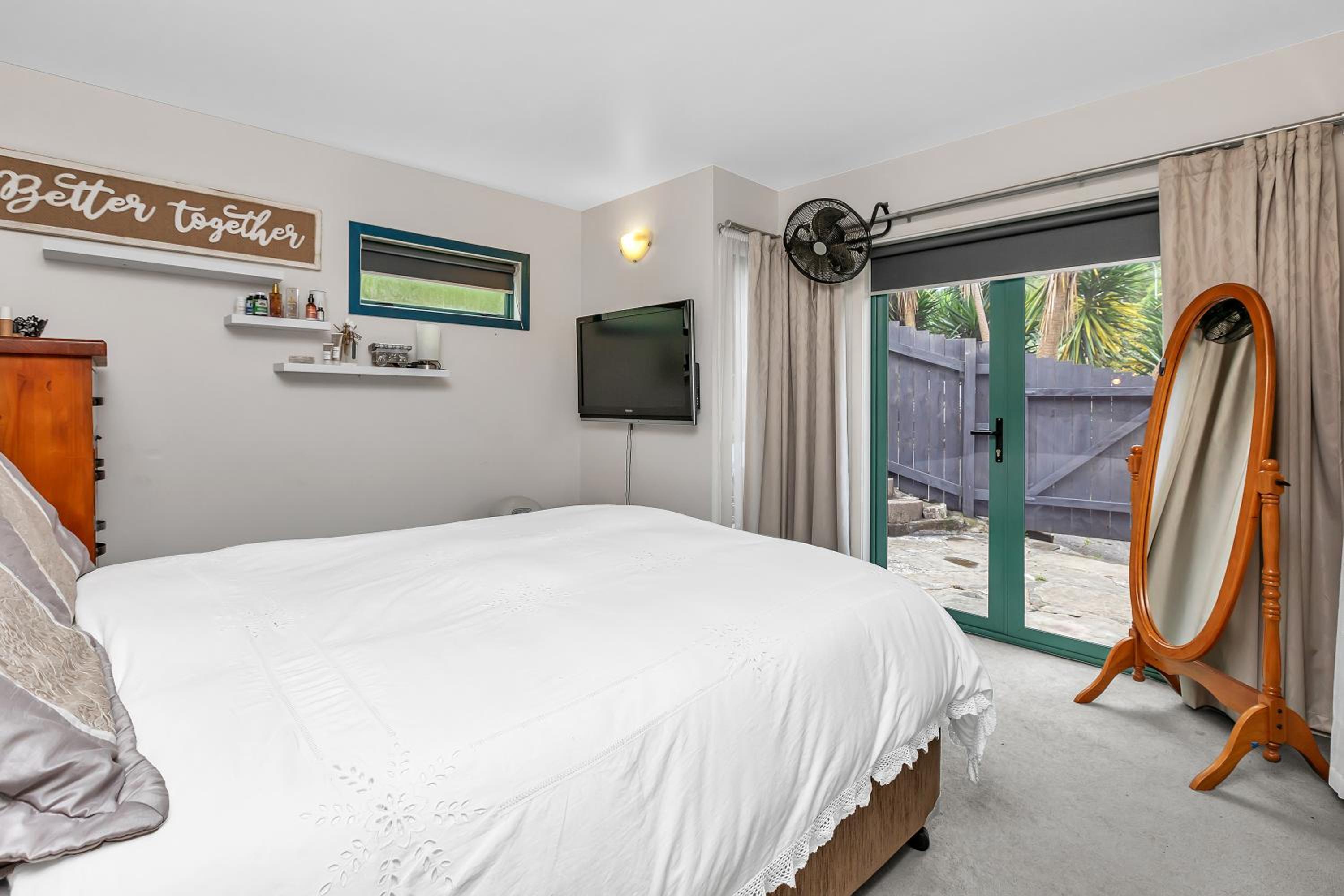 Two-Bedroom Apartment - Photo 2