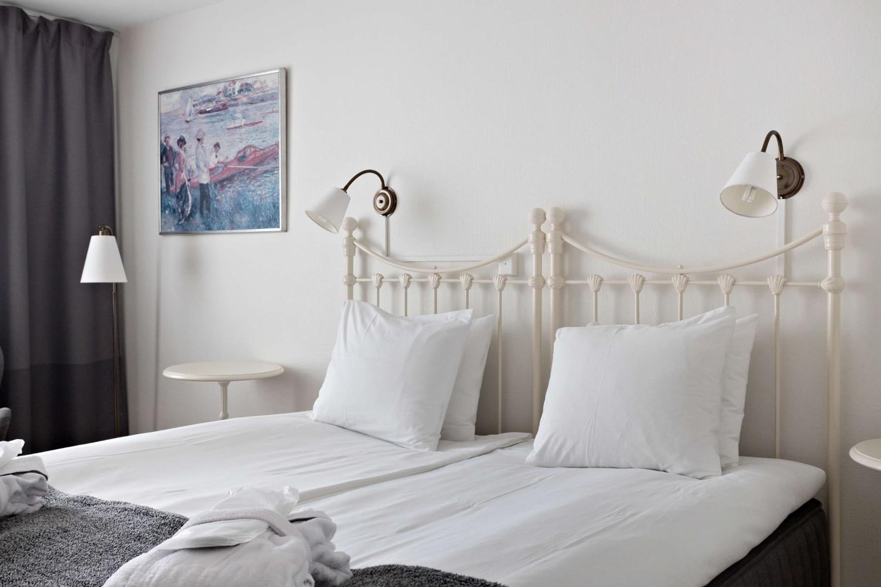 Superior Double Room with Balcony - Non-Smoking - Photo 3