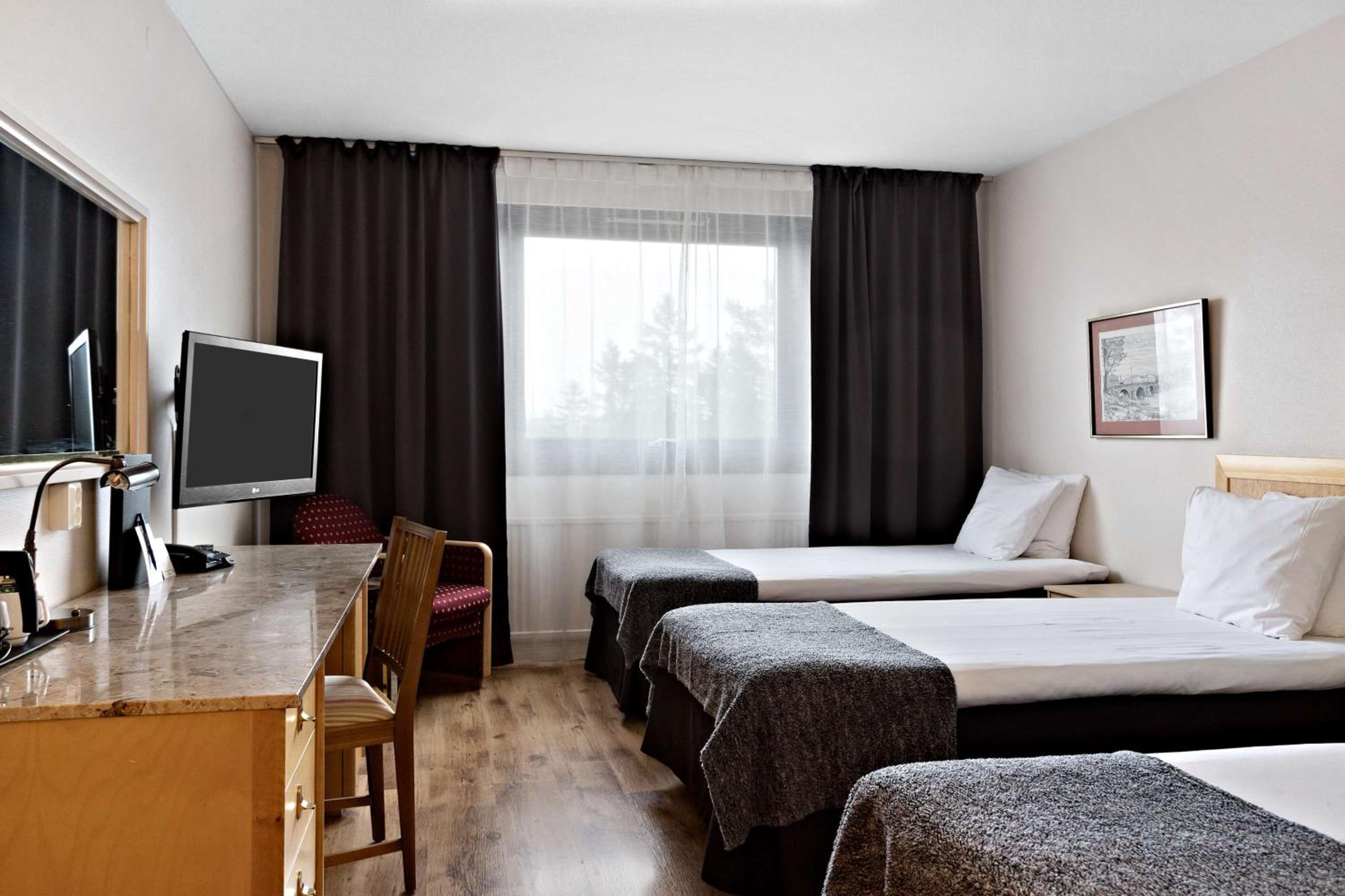 Triple Room - Non-Smoking