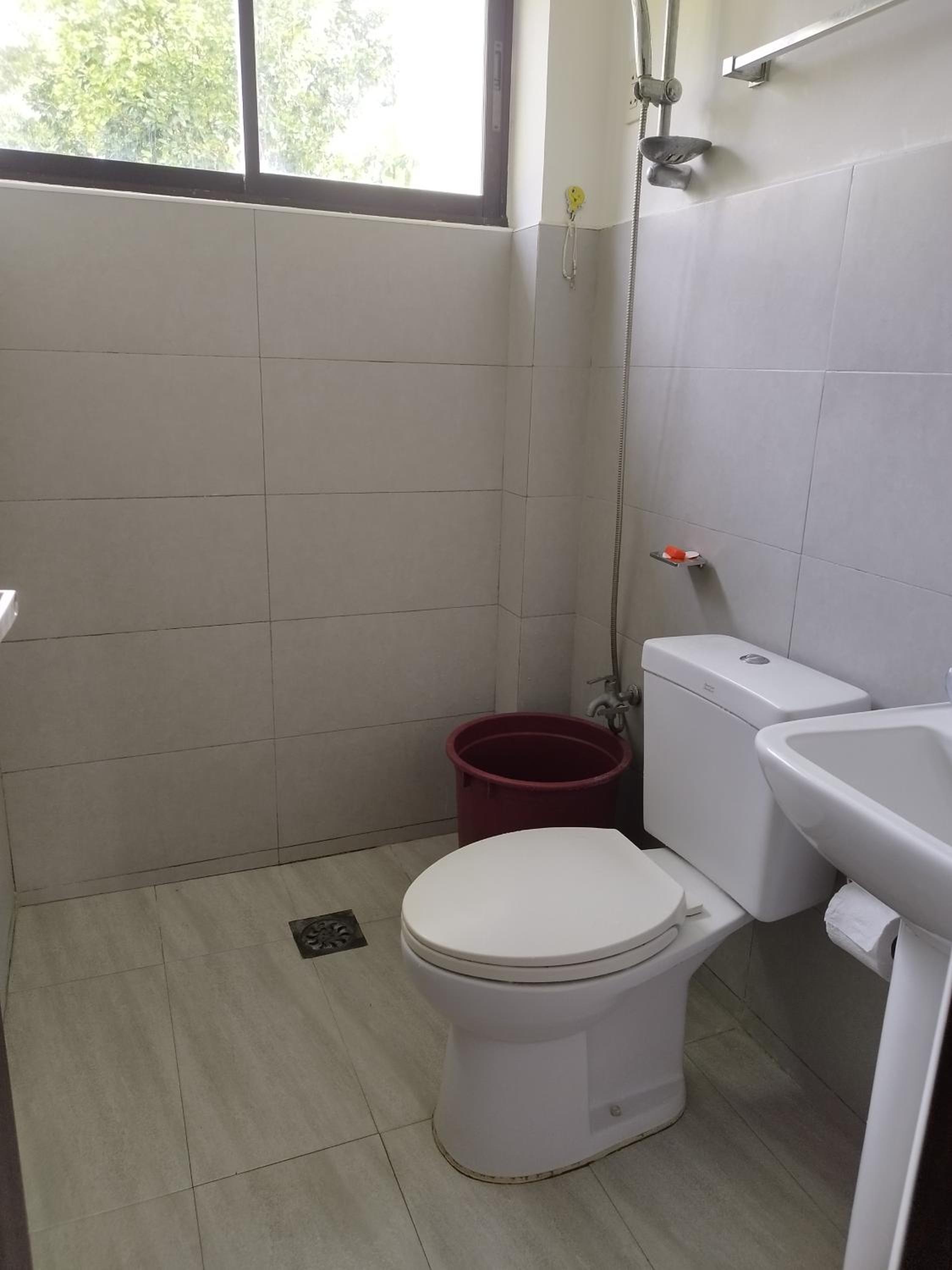 Double Room With Shared Bathroom photo 3