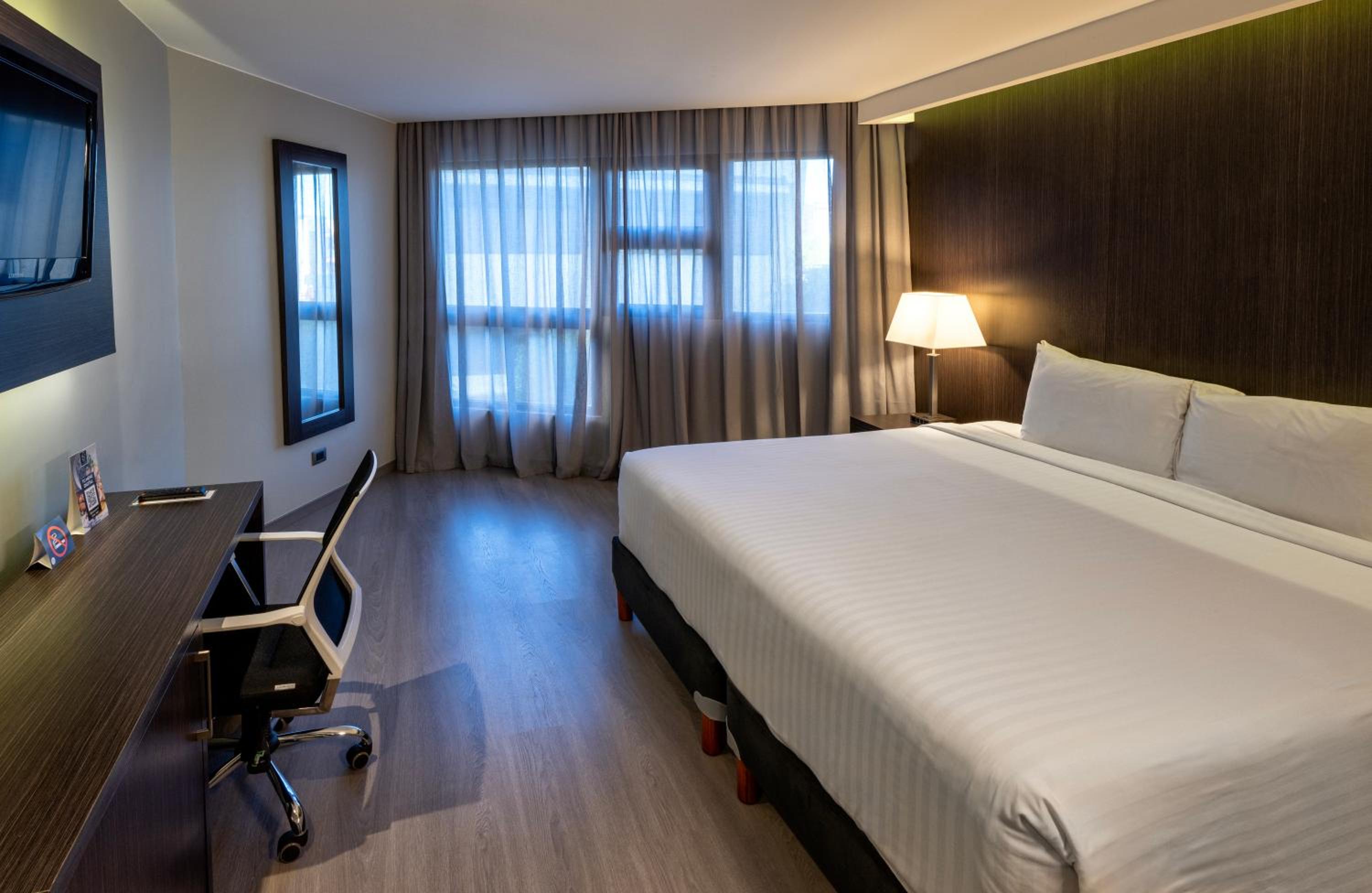 Executive Room with Kitchenette
