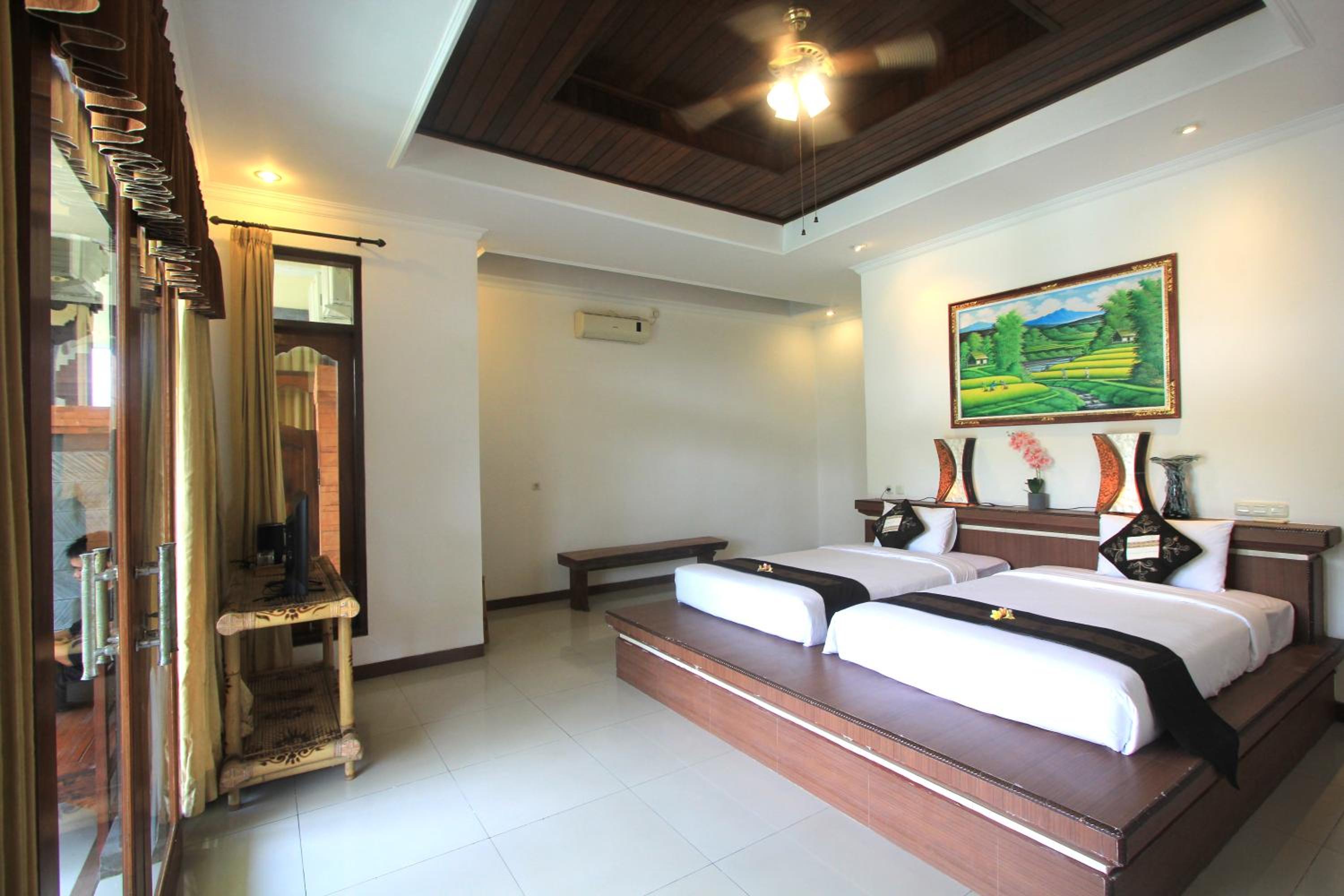 Deluxe Double or Twin Room with Pool Access - Photo 9