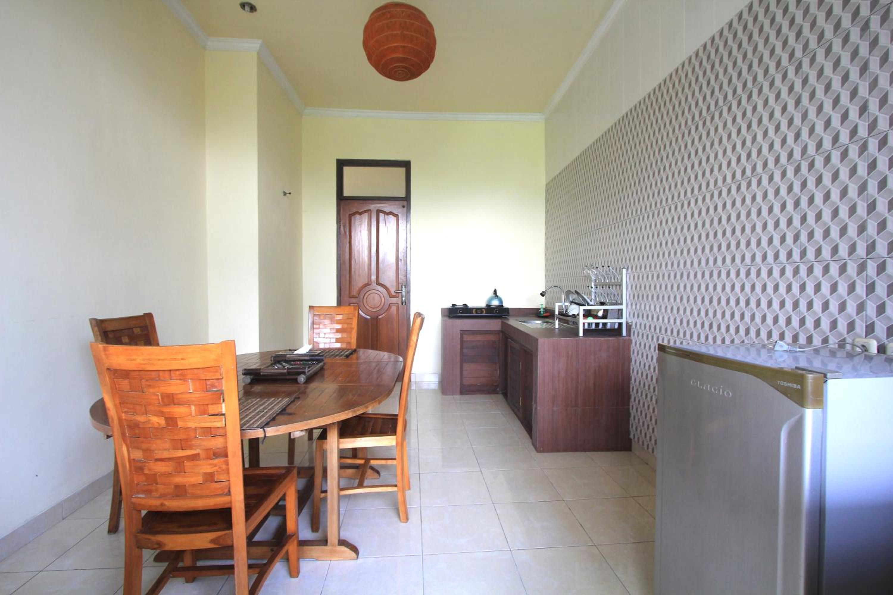 Deluxe Double or Twin Room with Pool Access - Photo 6