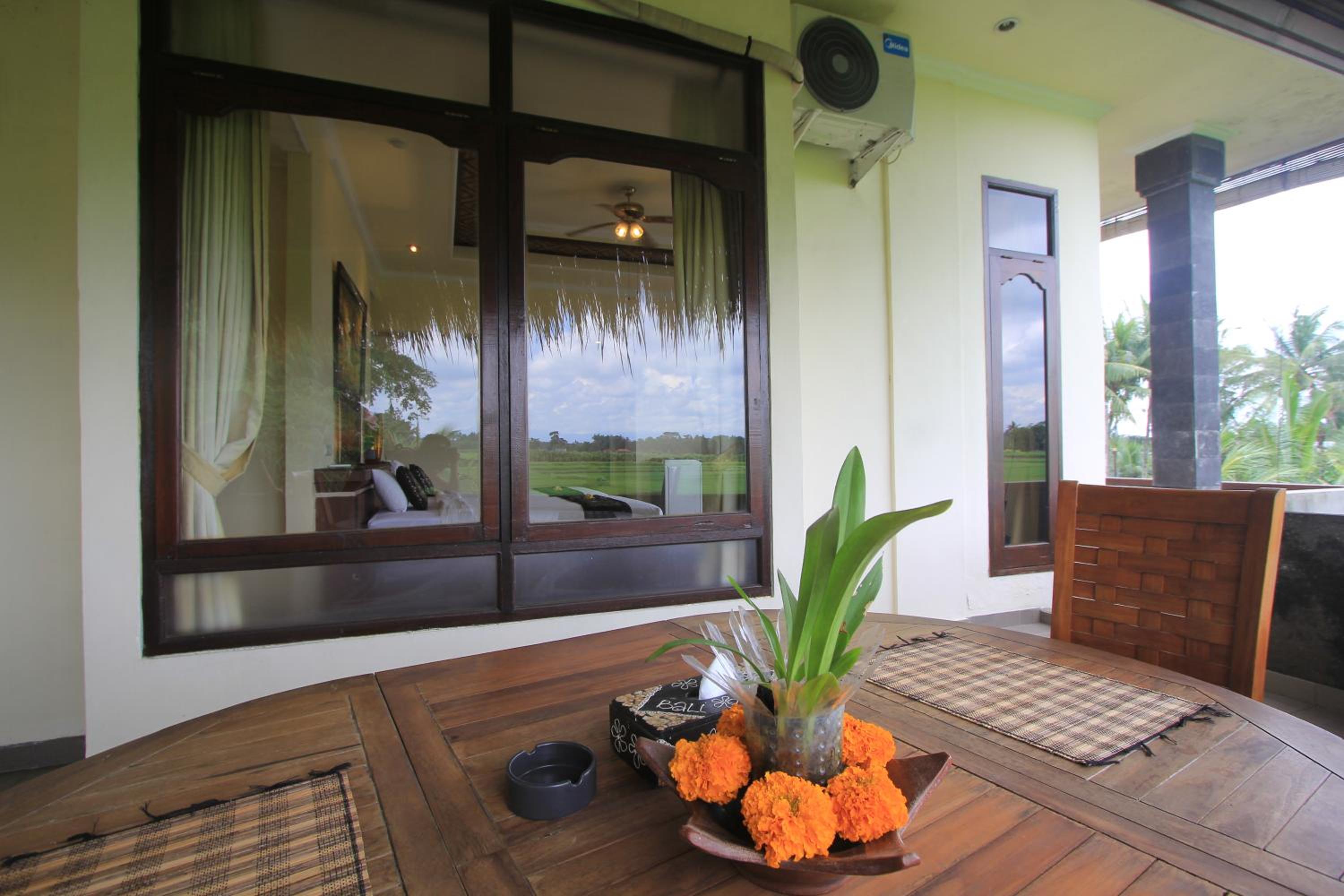 Deluxe Double or Twin Room with Mountain View - Photo 10