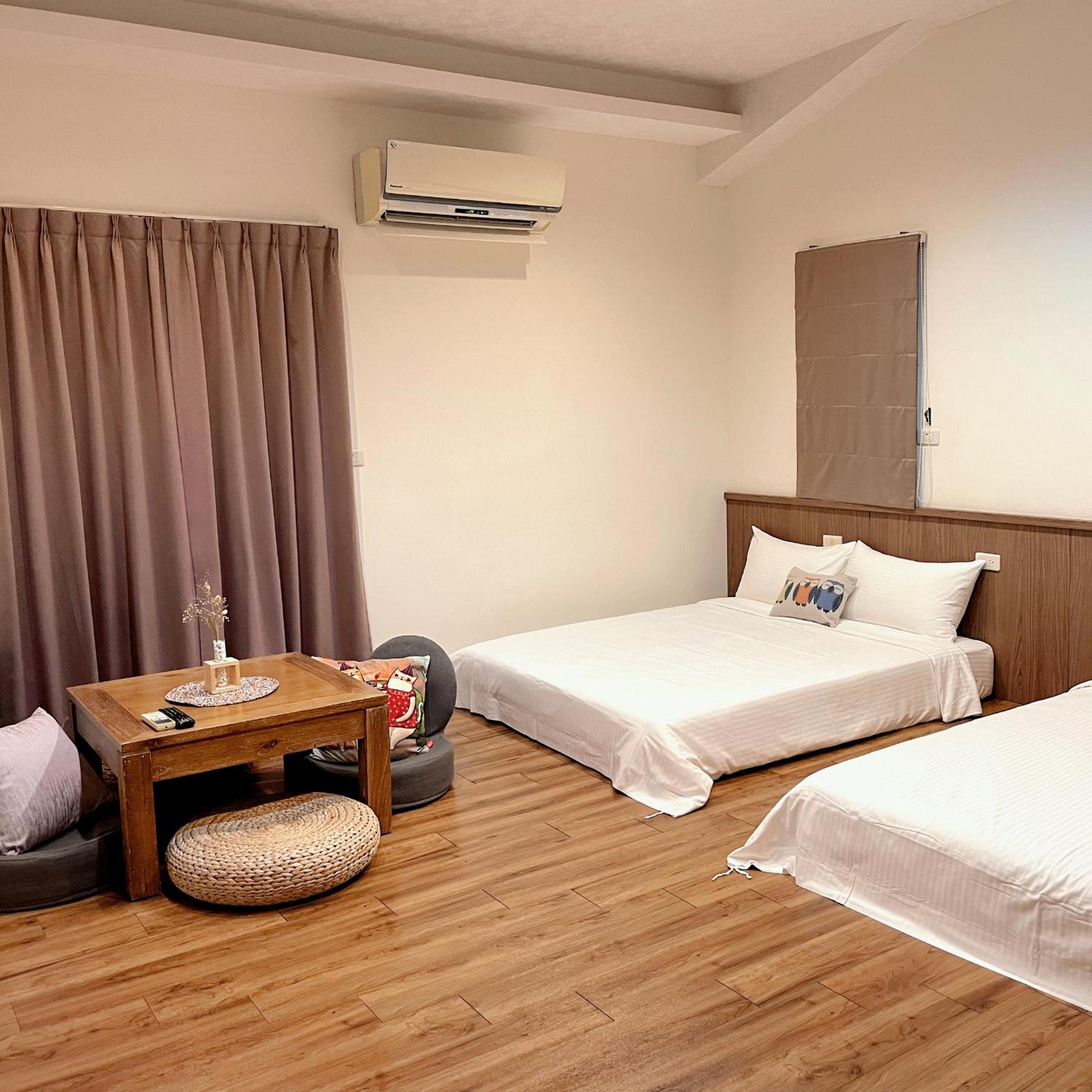Standard Quadruple Room photo 2