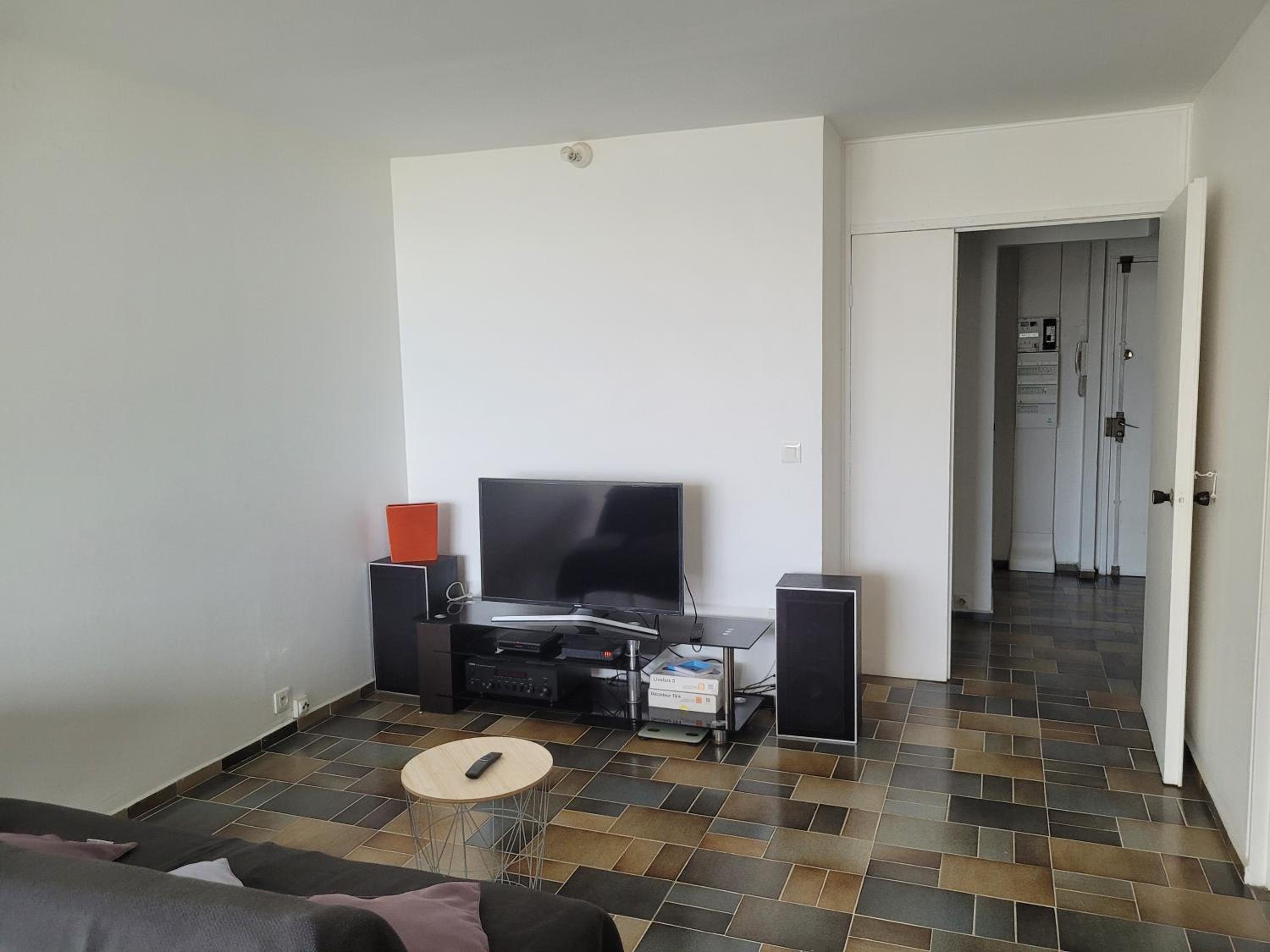 Twin Room - Photo 6