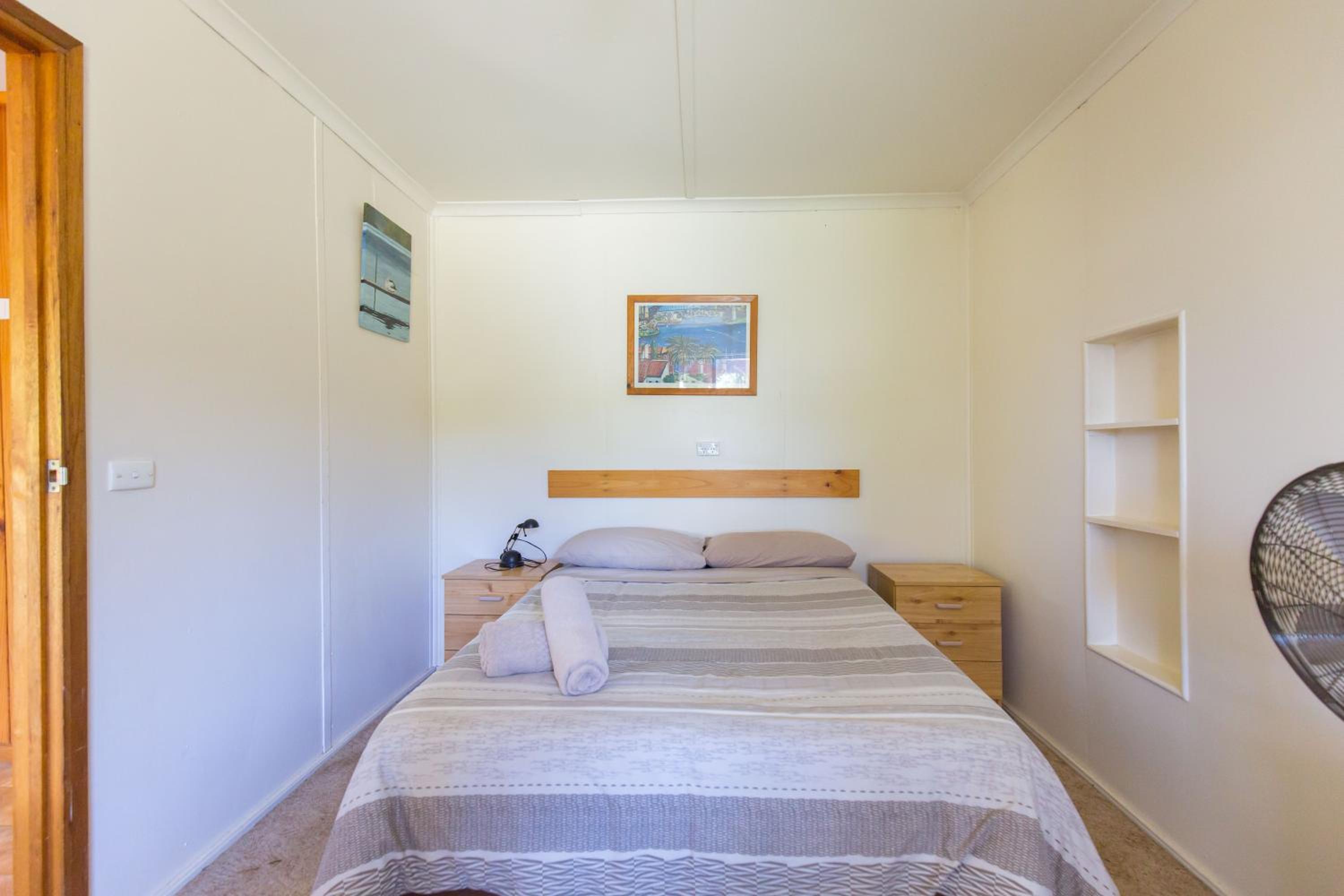 Basic Triple Room photo 2