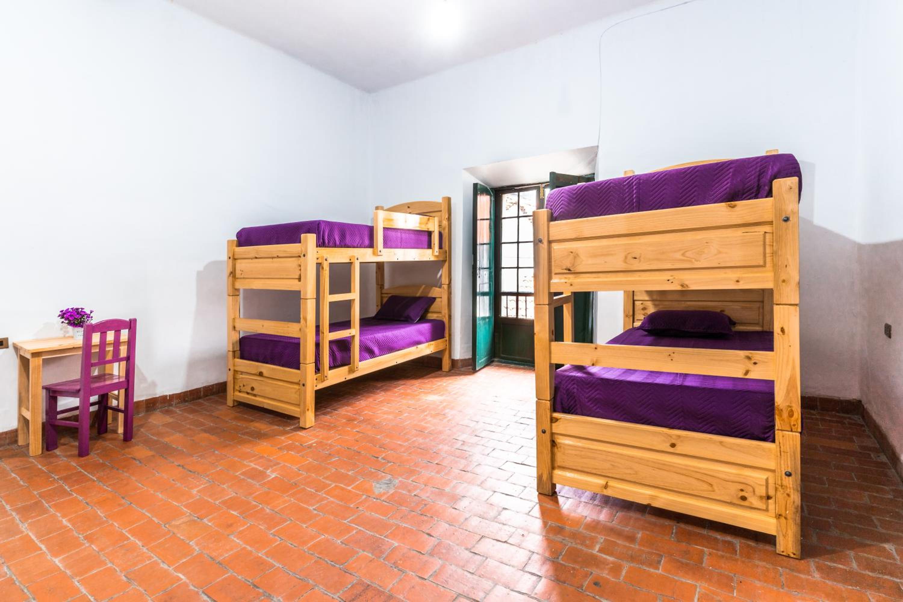 Bed In 4-Bed Mixed Dormitory Room photo 2