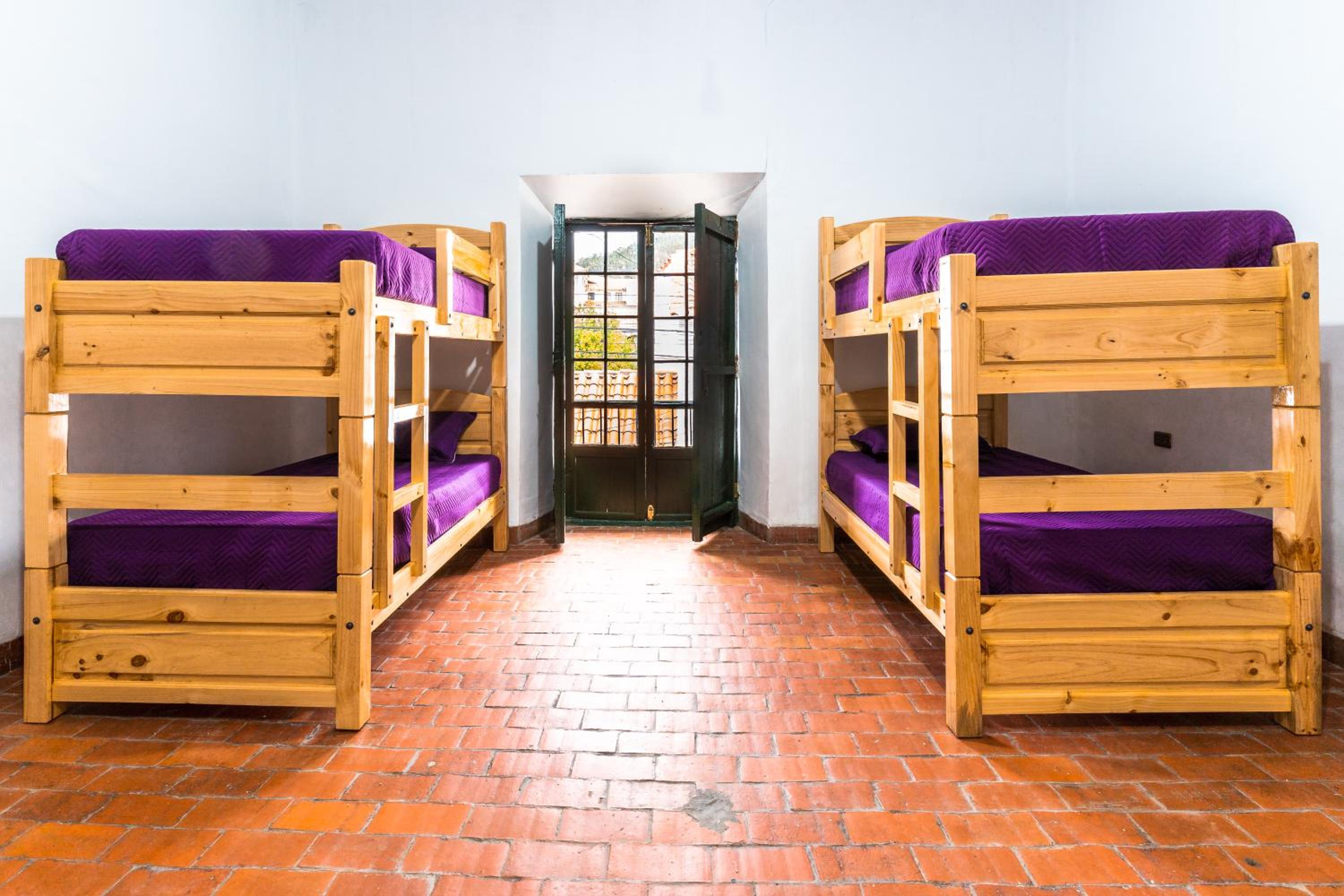 Bed In 4-Bed Mixed Dormitory Room photo 3