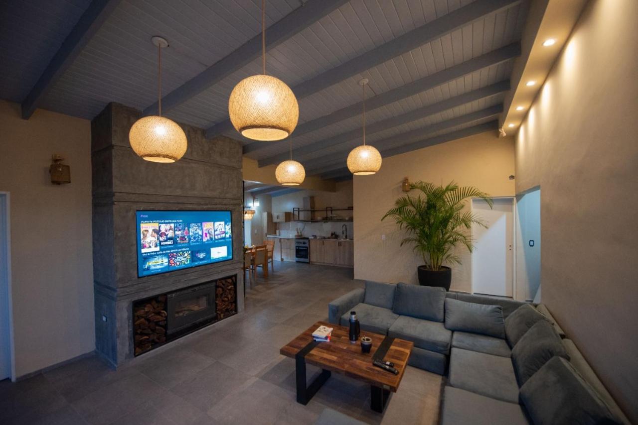Three-Bedroom House photo 1