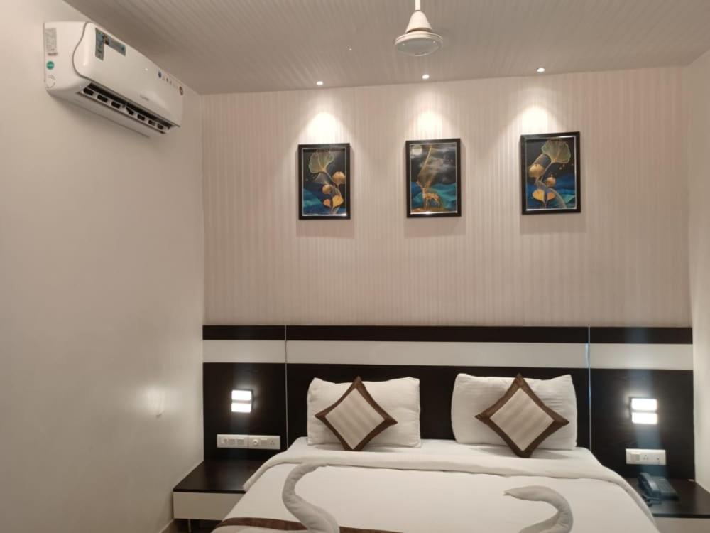 Deluxe Double Room - Photo 1