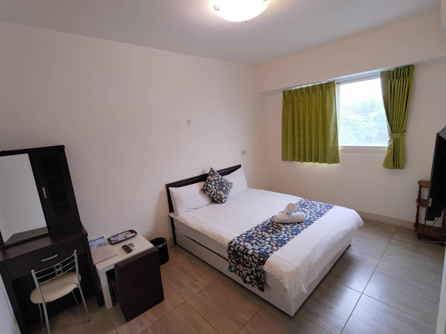 Double Room with Private Bathroom photo 3