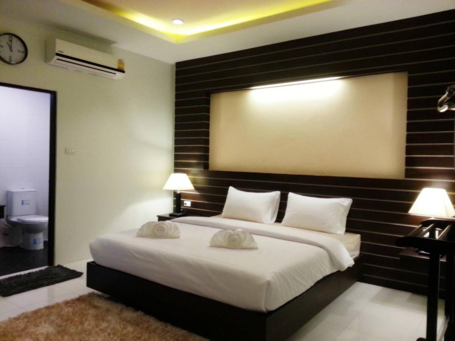 Deluxe Double Room photo 2