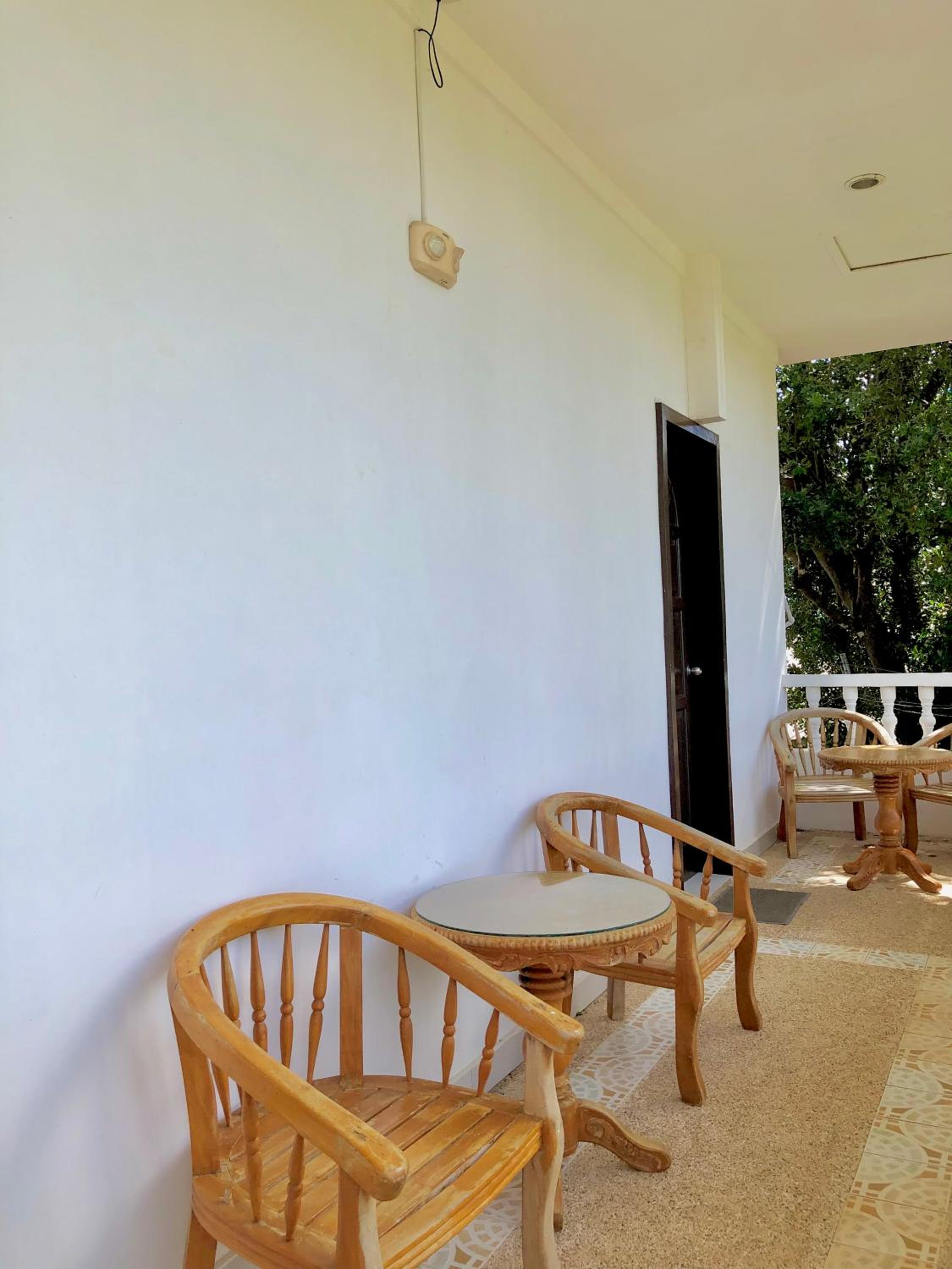 Standard Twin Room with Sea View - Photo 8