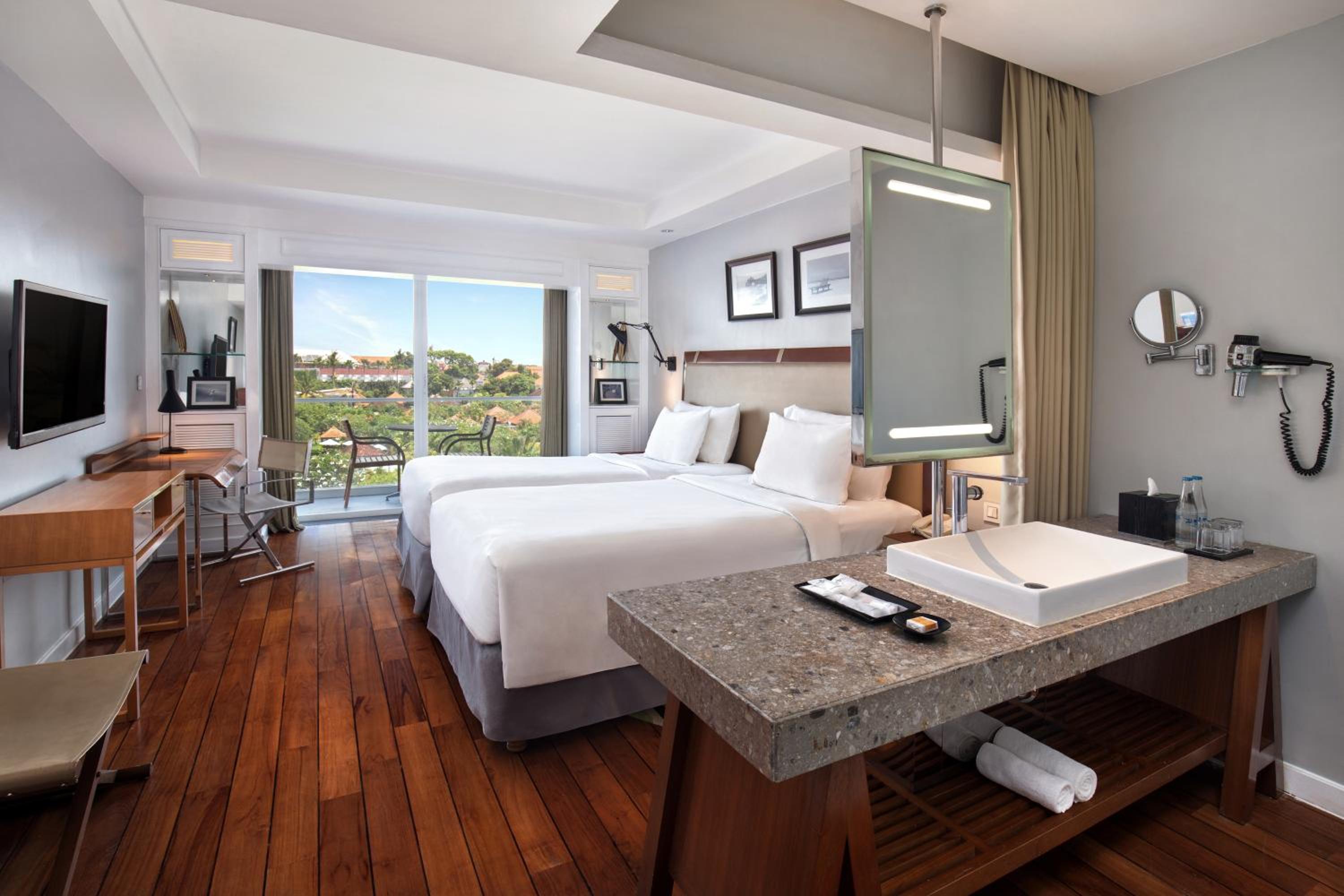 Superior Twin Heritage Room