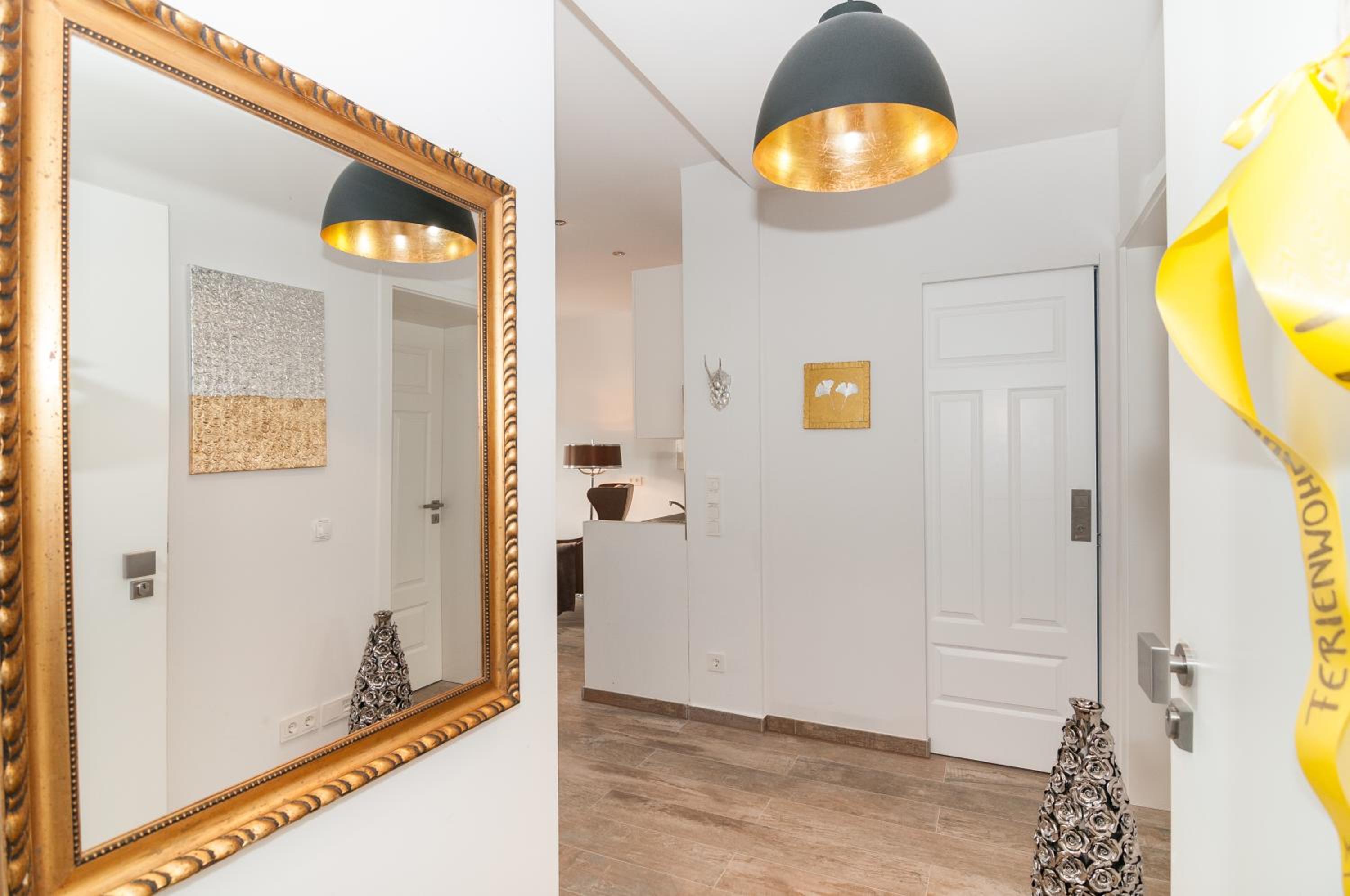 One-Bedroom Apartment - Photo 12