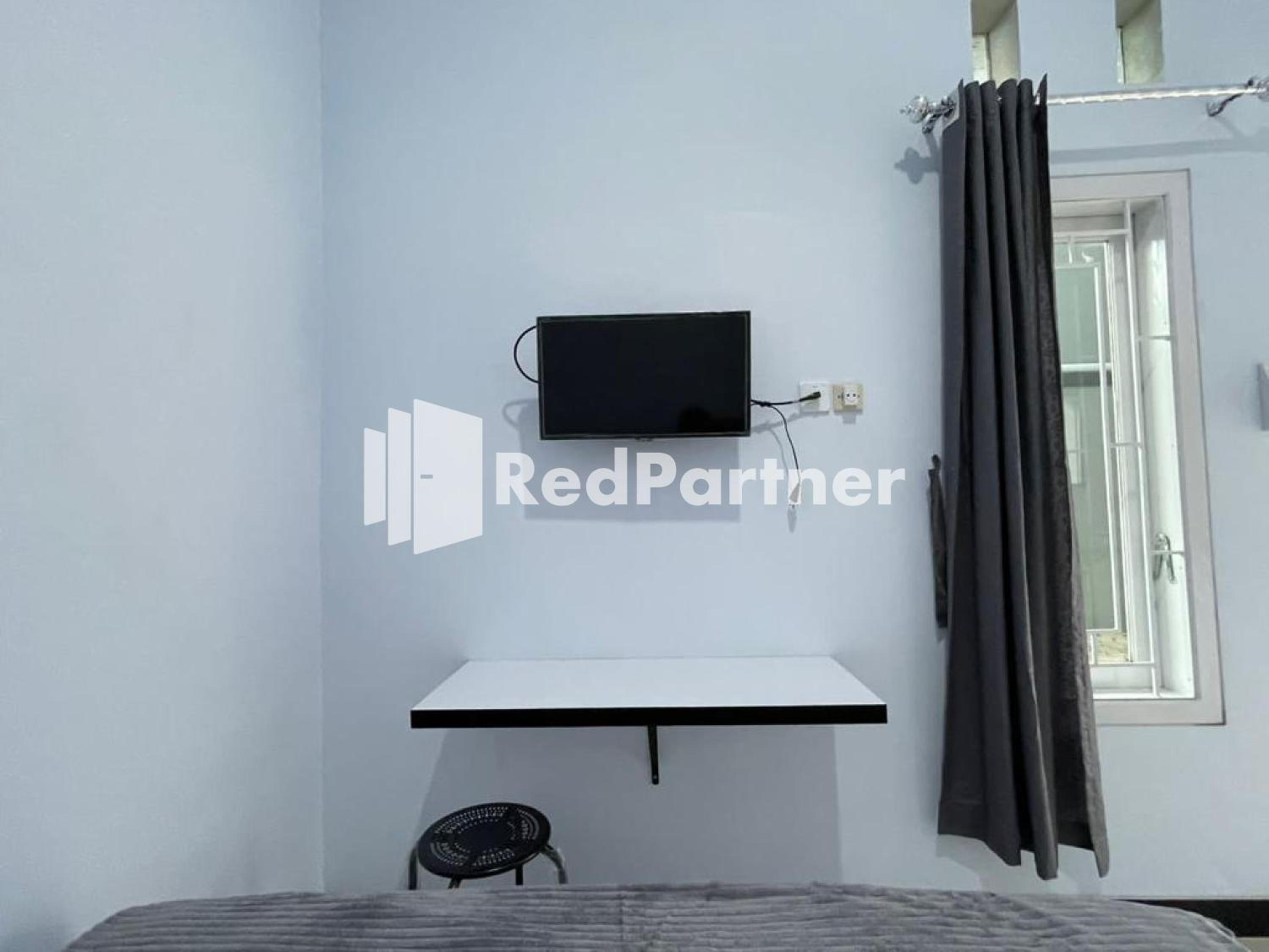 Deluxe Room - Photo 11