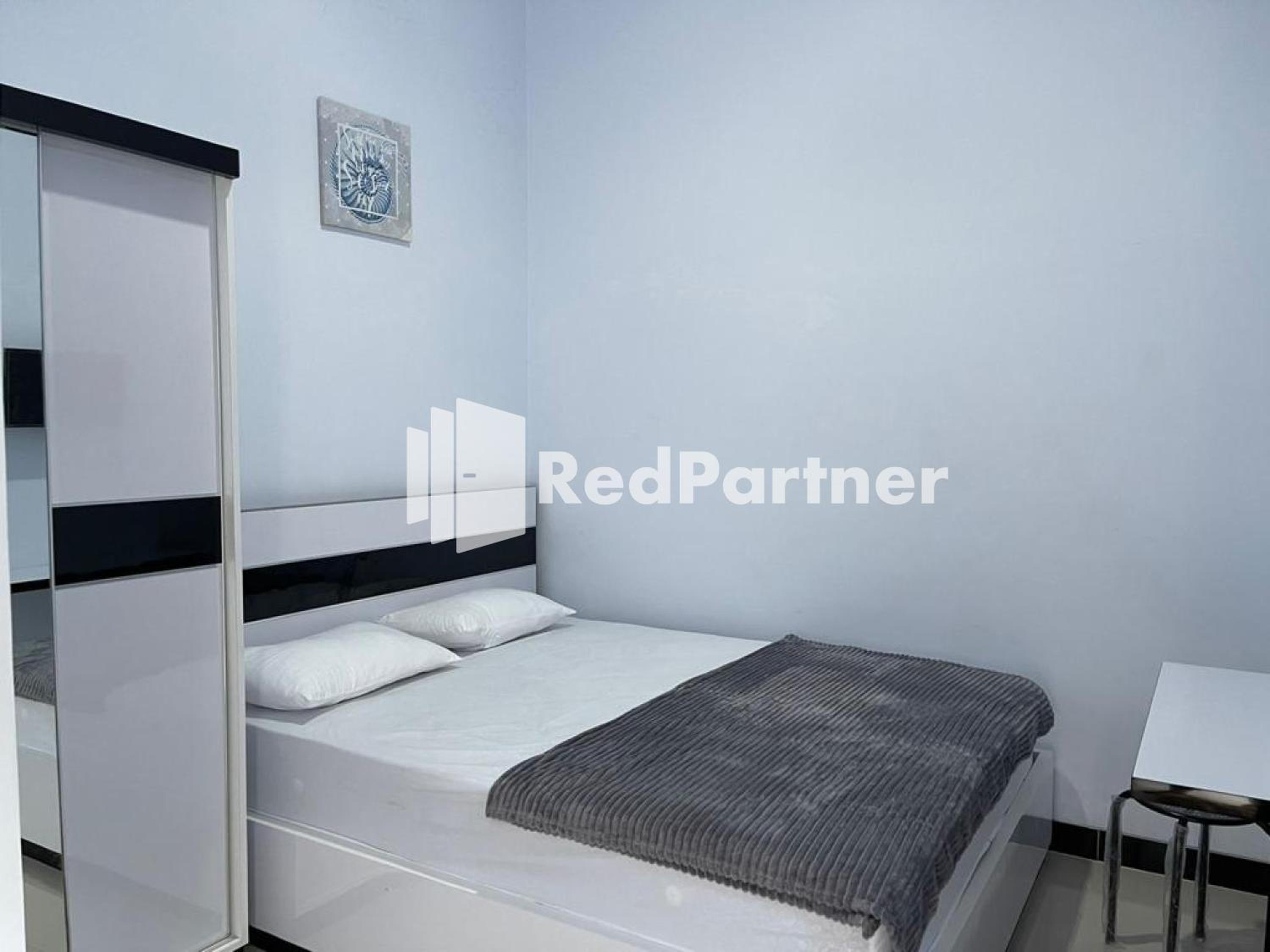 Deluxe Room - Photo 10
