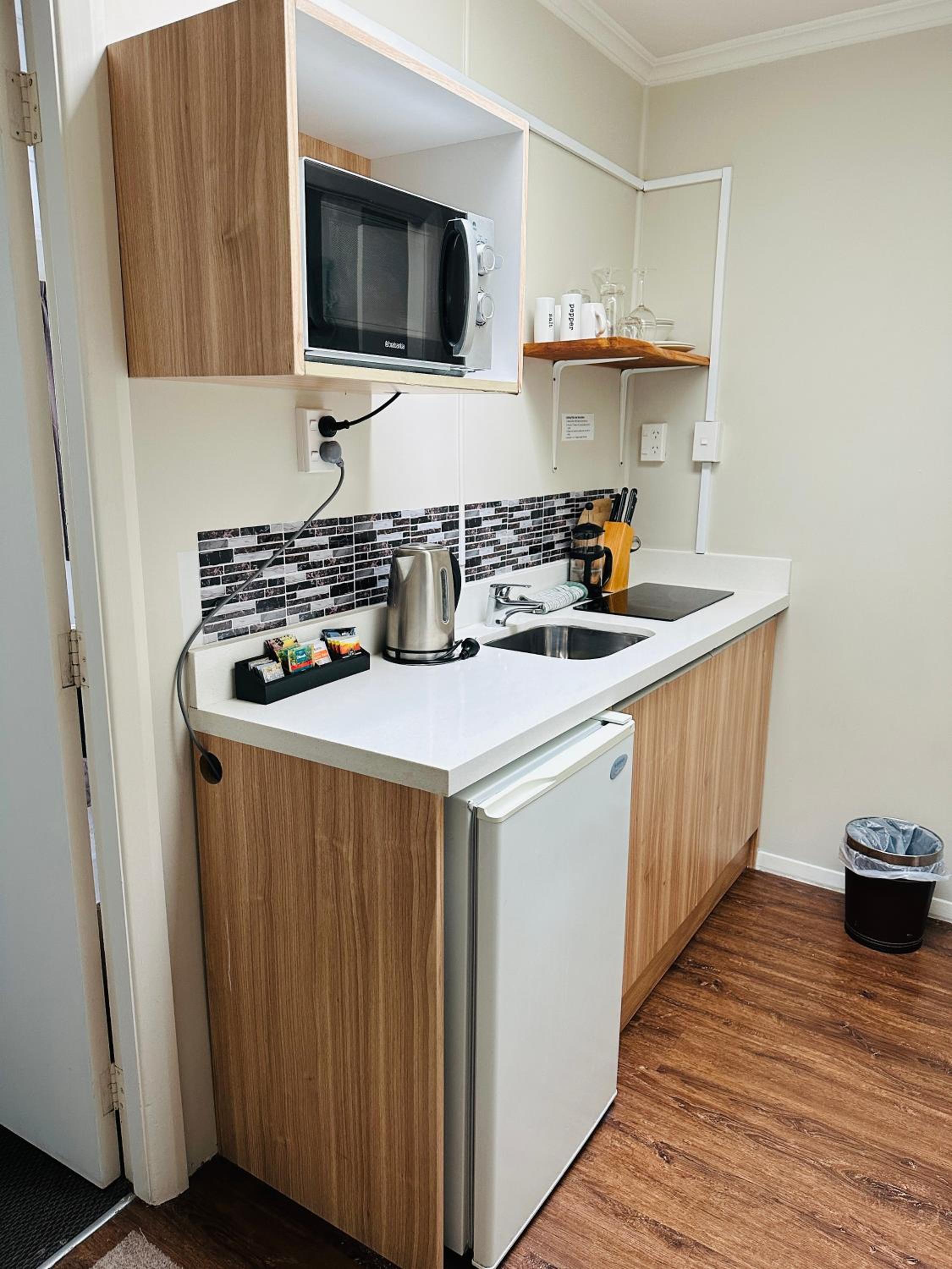Double Room - Photo 8