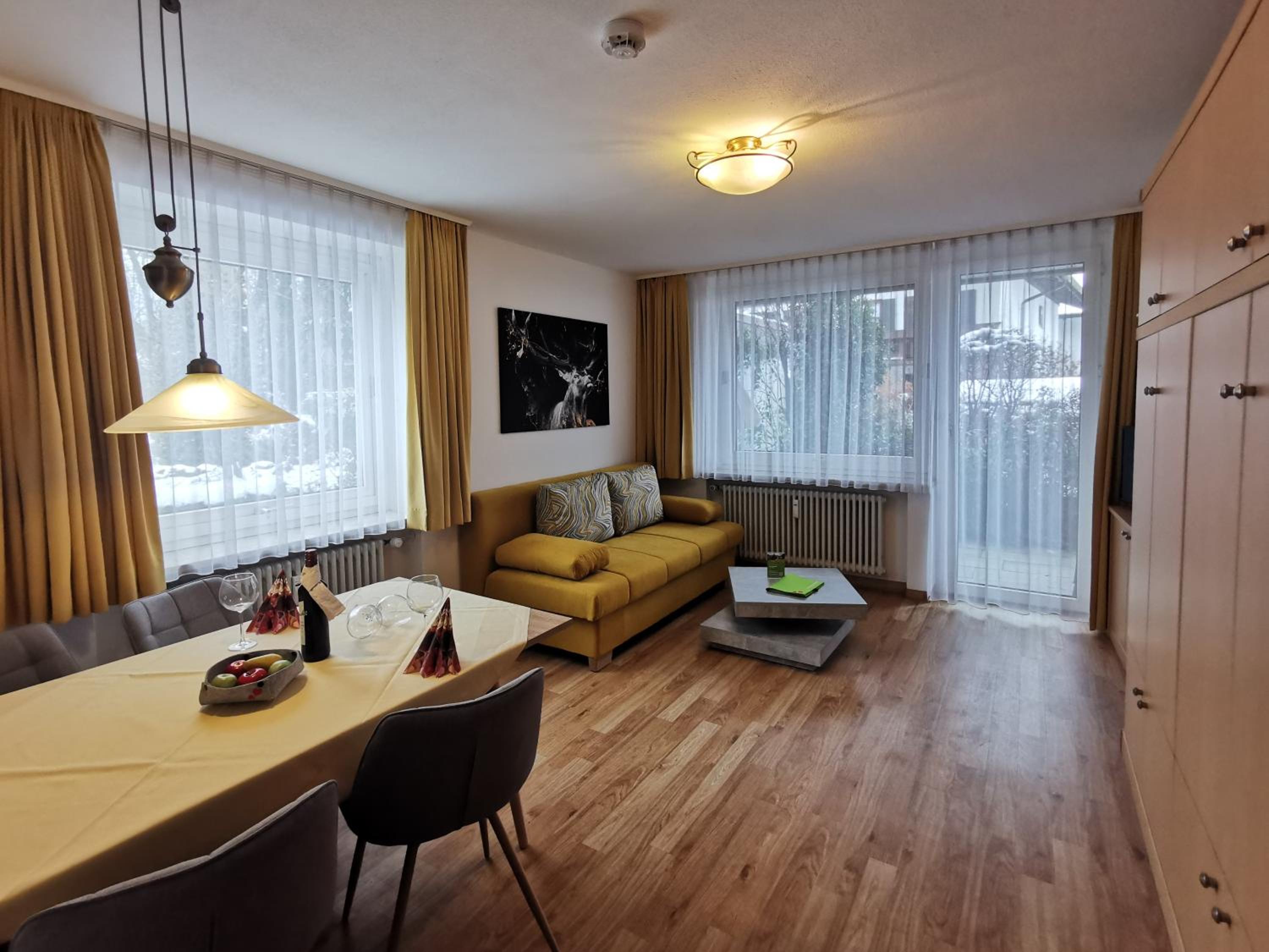 Studio Apartment photo 1