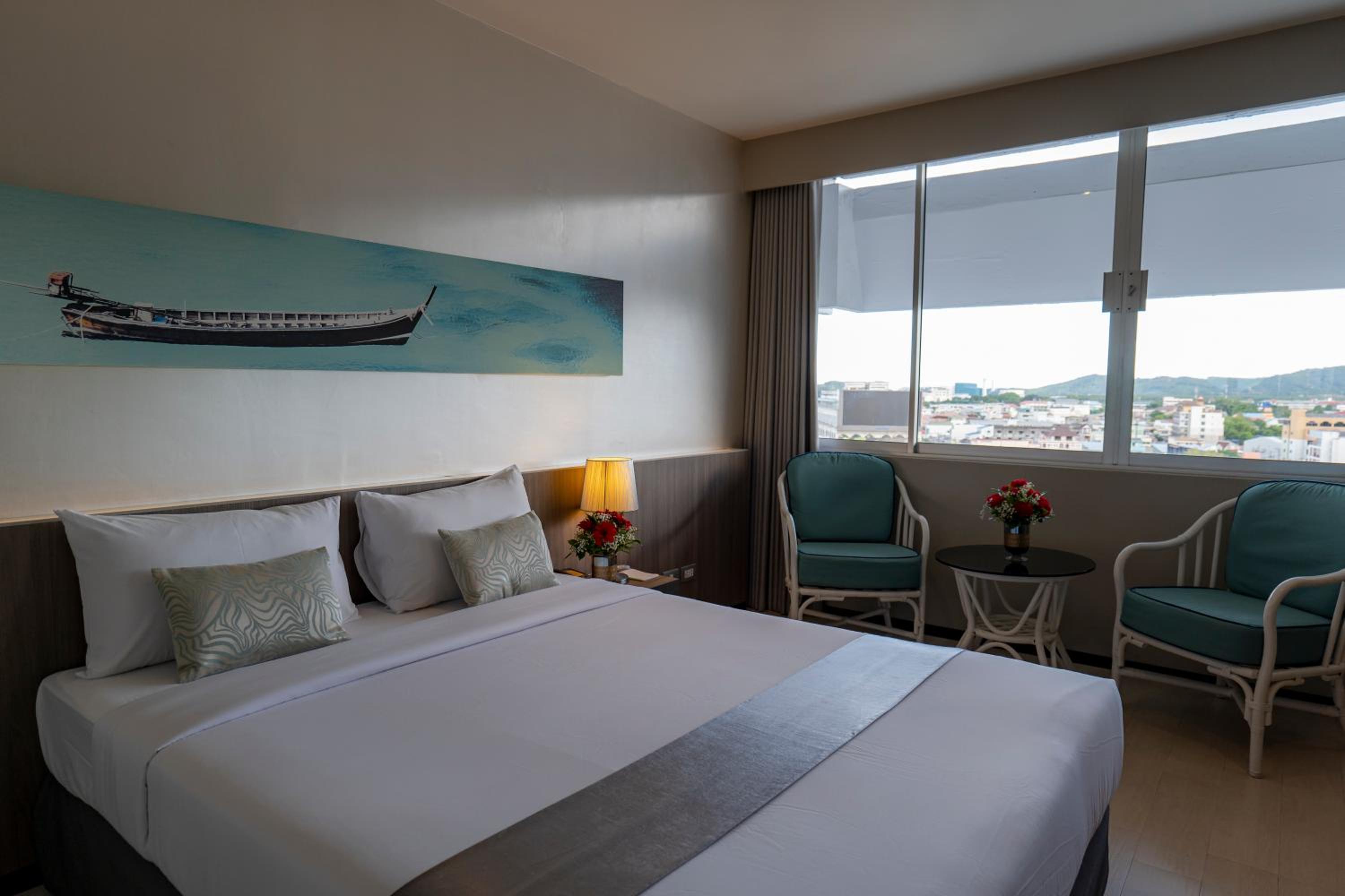 Deluxe Double Room - Photo 1