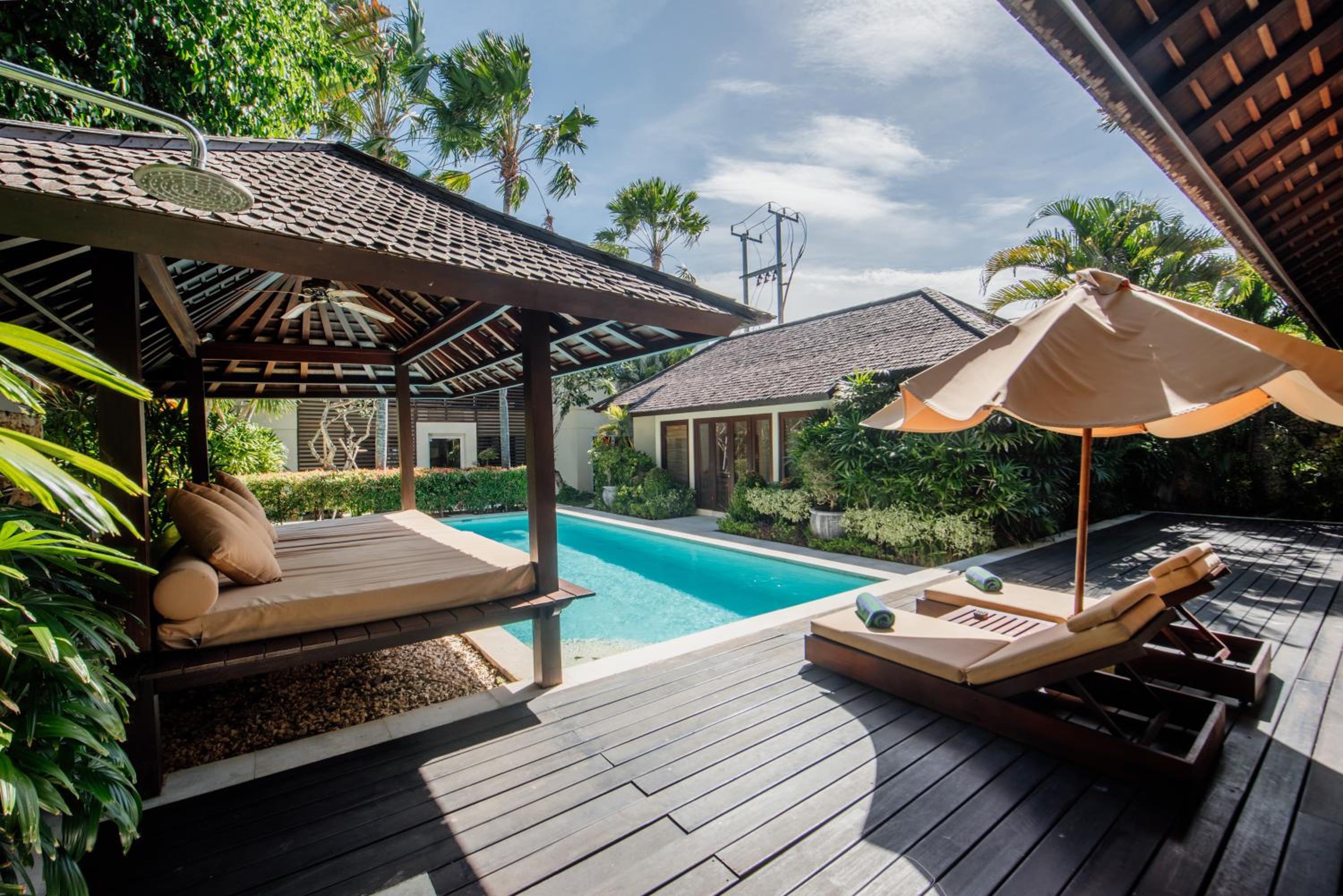 Maria Cliff Front Pool Villa photo 3