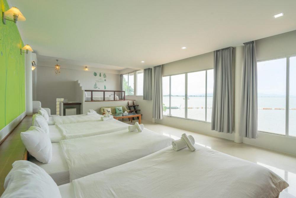 Family Room with Sea View
Семейный номер с видом на море
