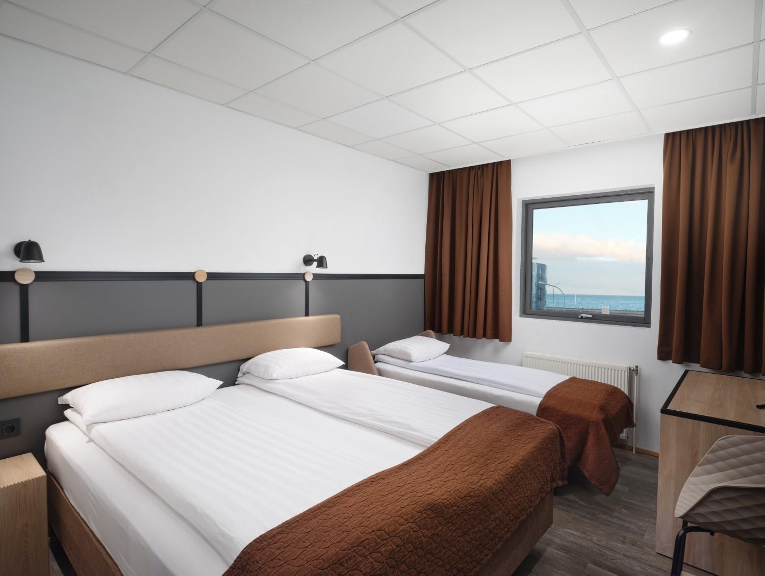 Superior Double or Twin Room - Photo 10