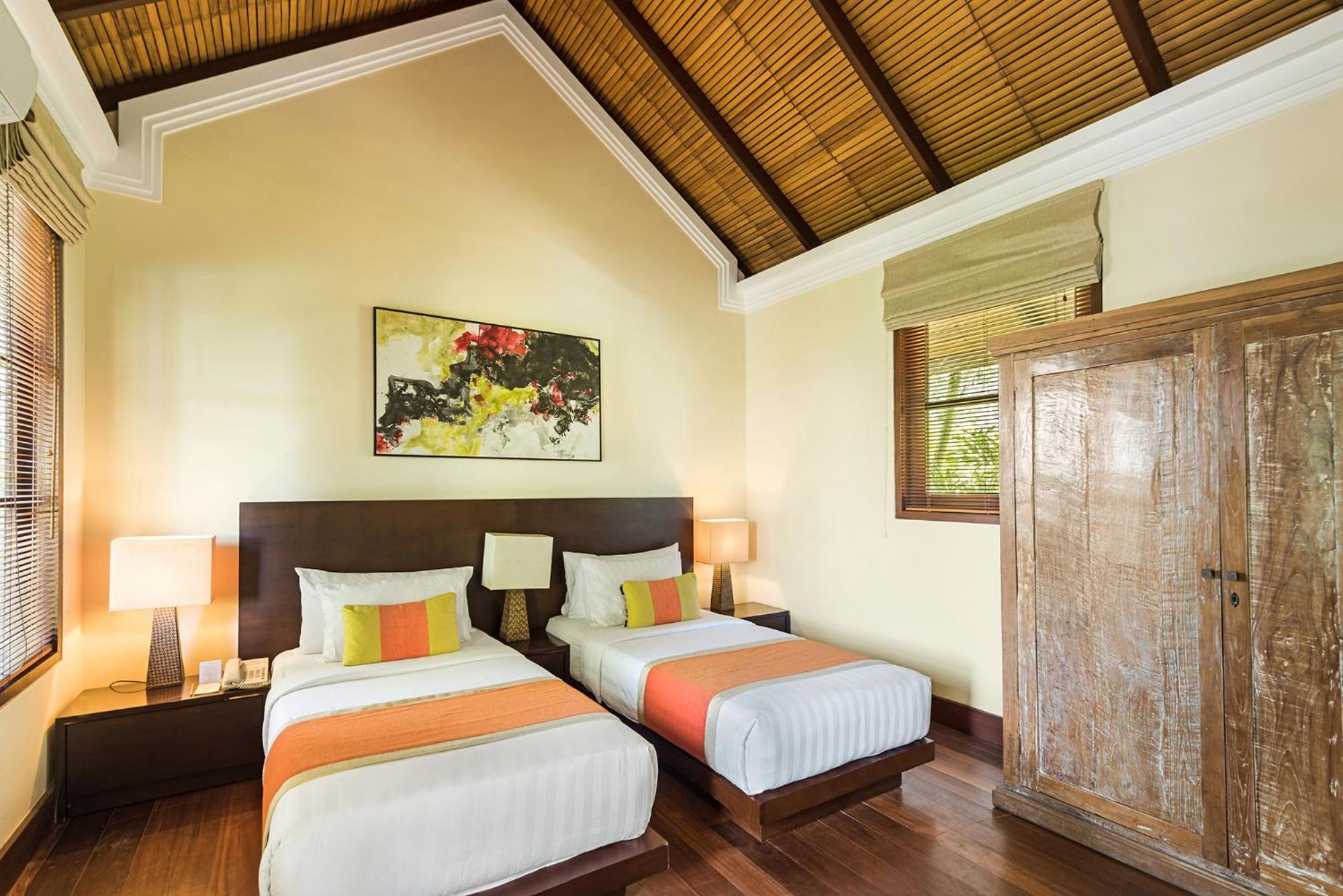 Four-Bedroom Ocean View Pool Villa  - Photo 5
