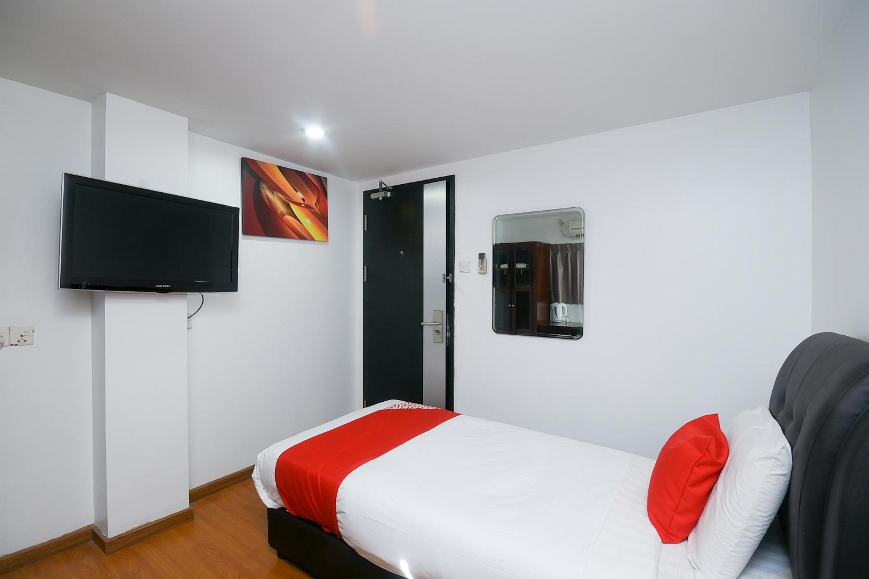 Deluxe Single Room photo 3