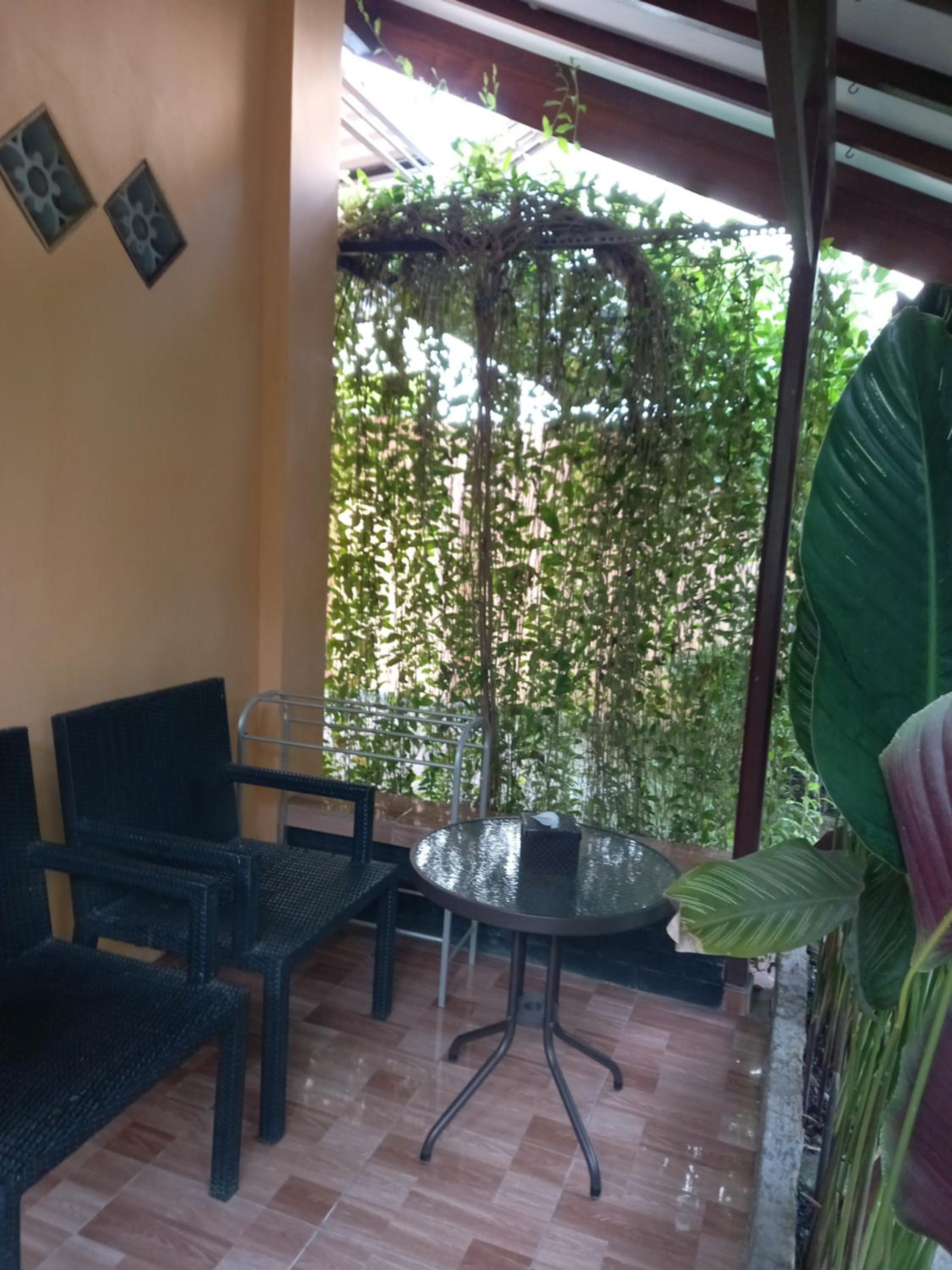 Budget Double Room - Photo 2