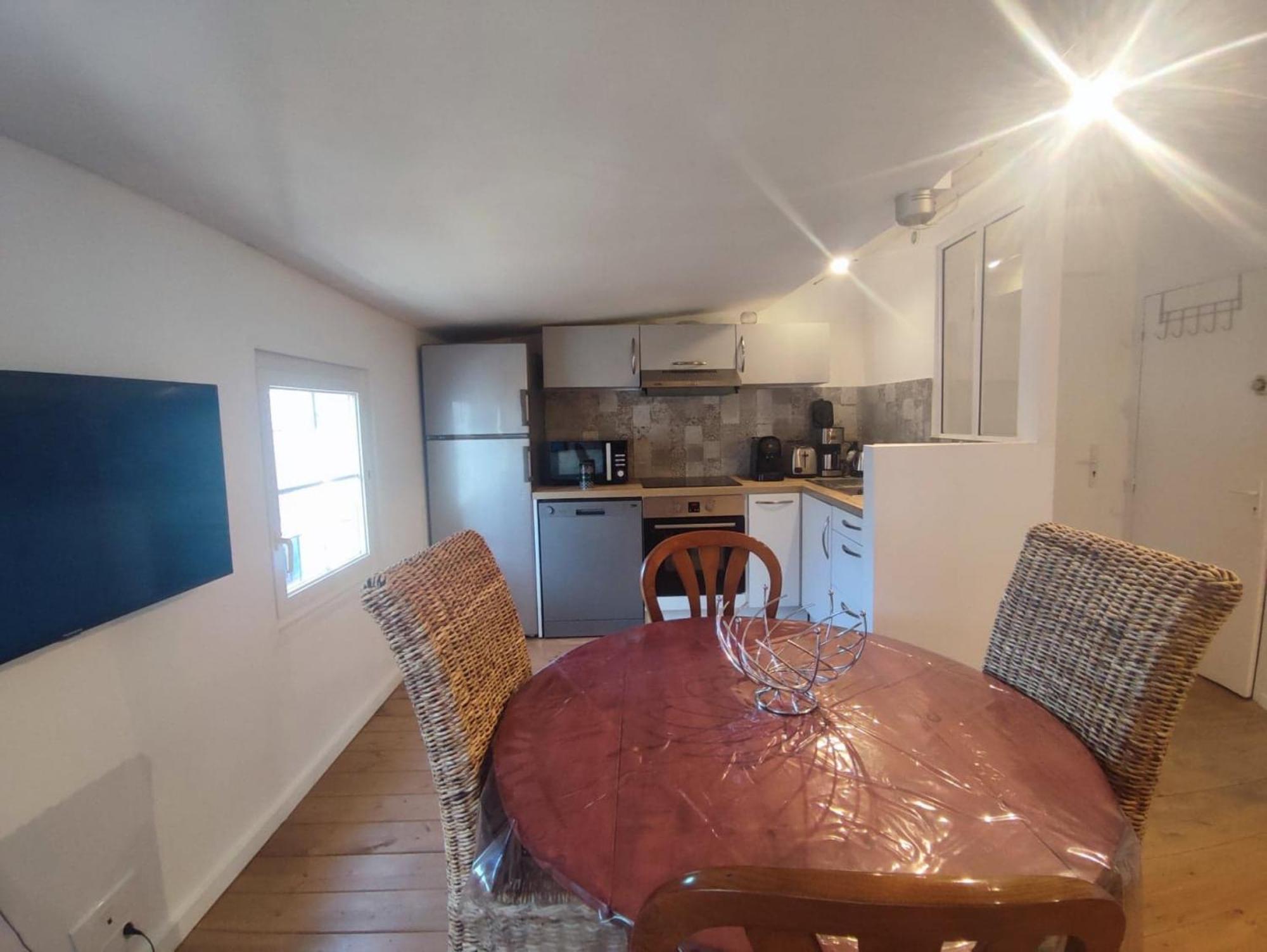 Superior Apartment - Photo 9