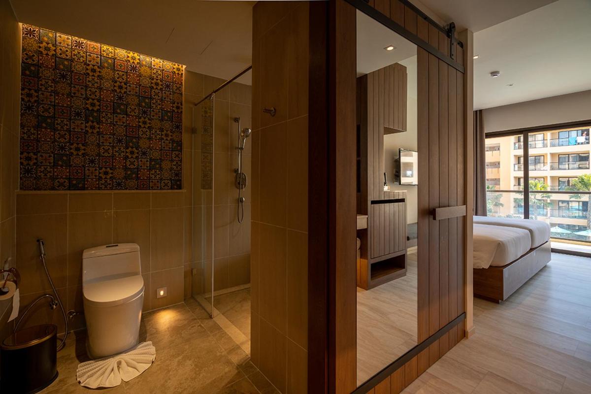 Deluxe Room - Photo 3