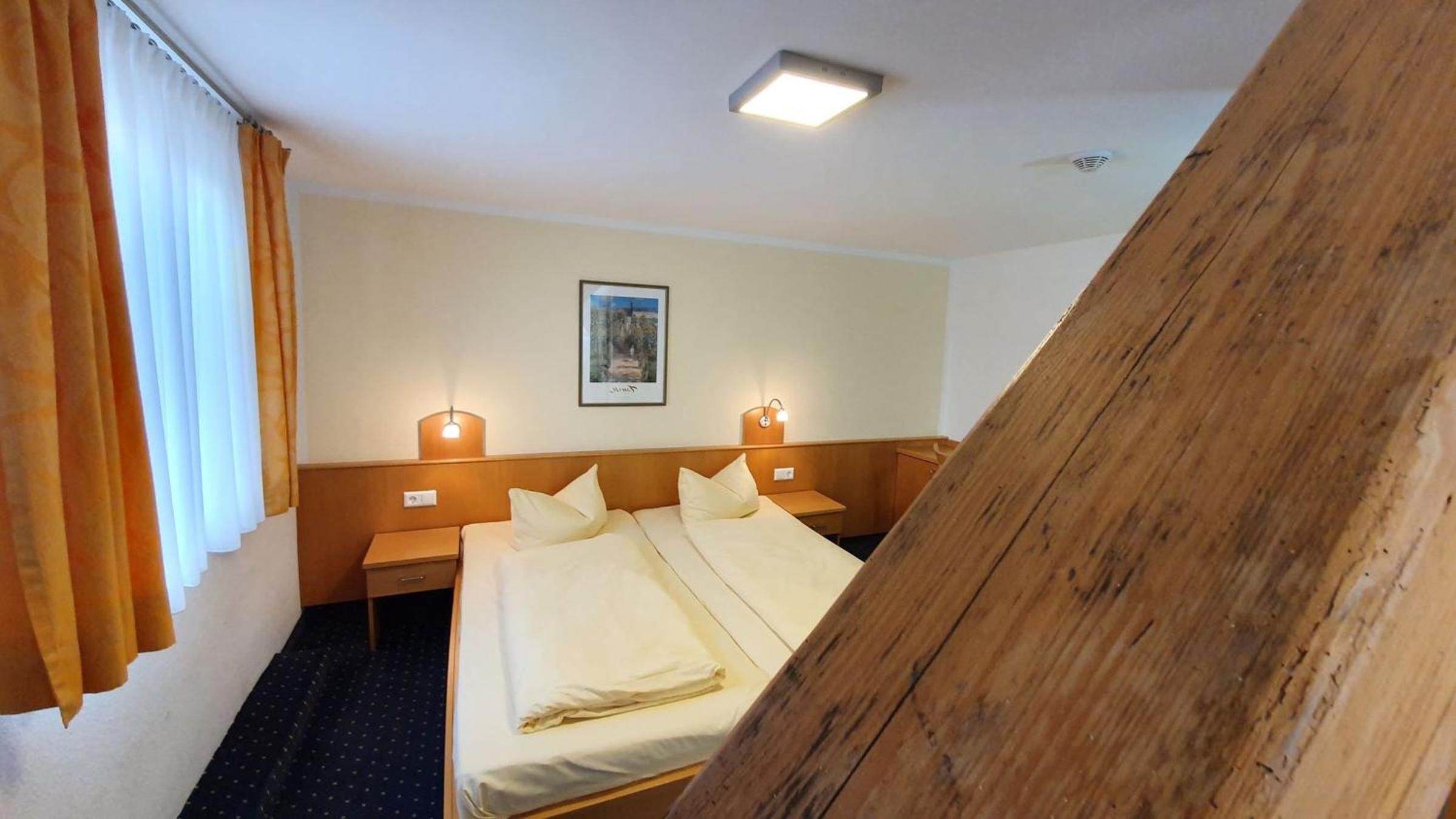 Standard Double Room photo 2