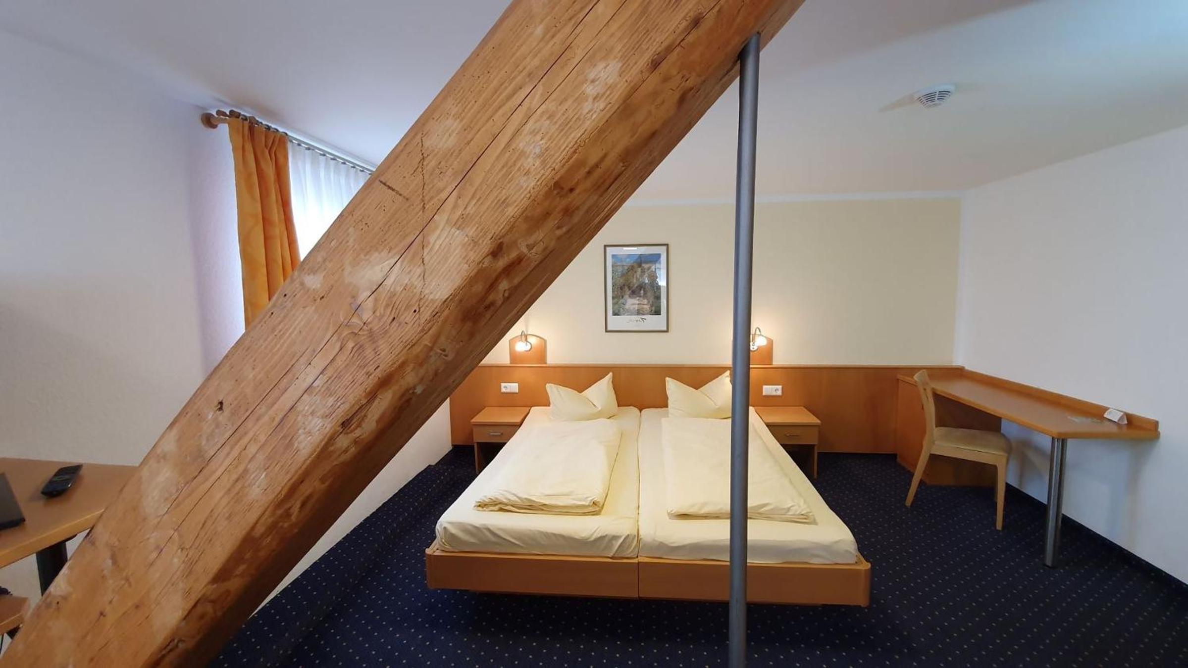 Standard Double Room photo 3