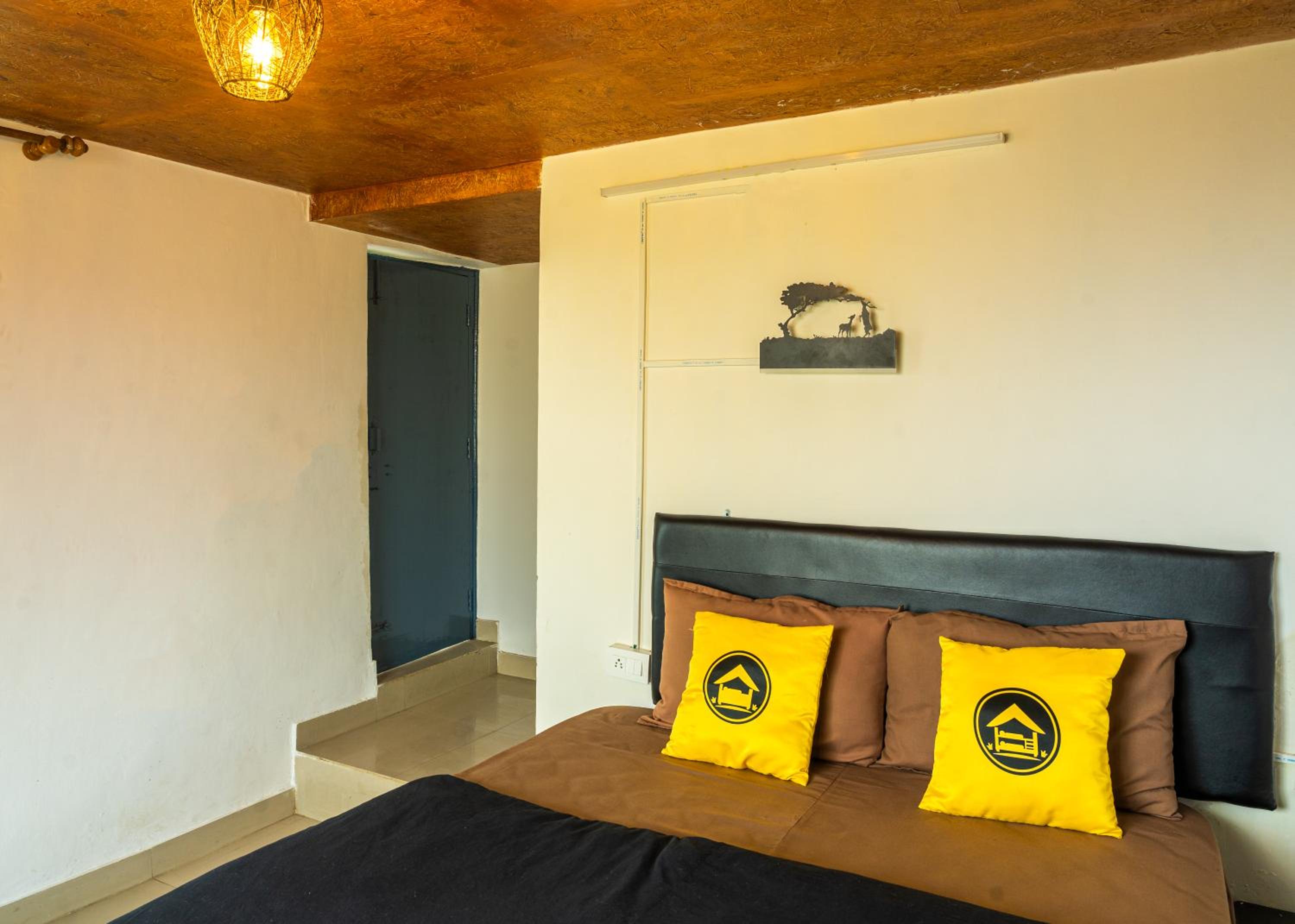 Standard Double Room - Photo 4
