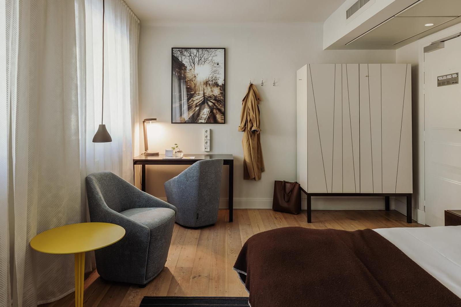 Superior King Room