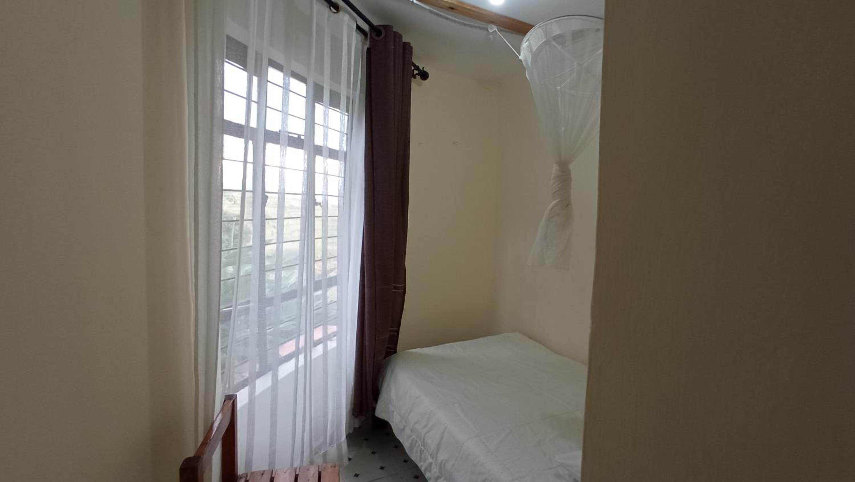 Budget Single Room photo 2