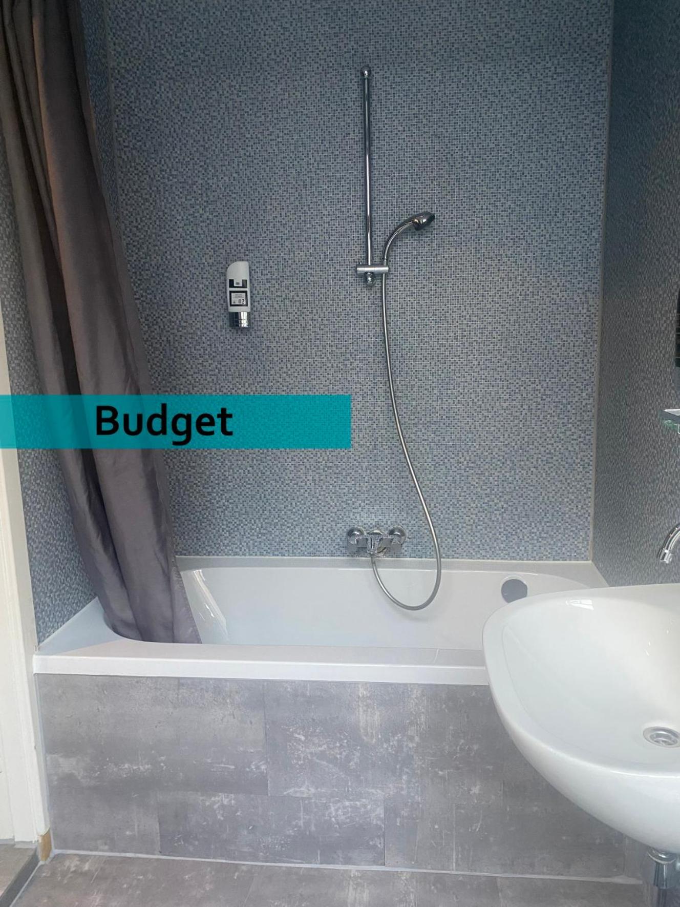 Budget Triple Room
