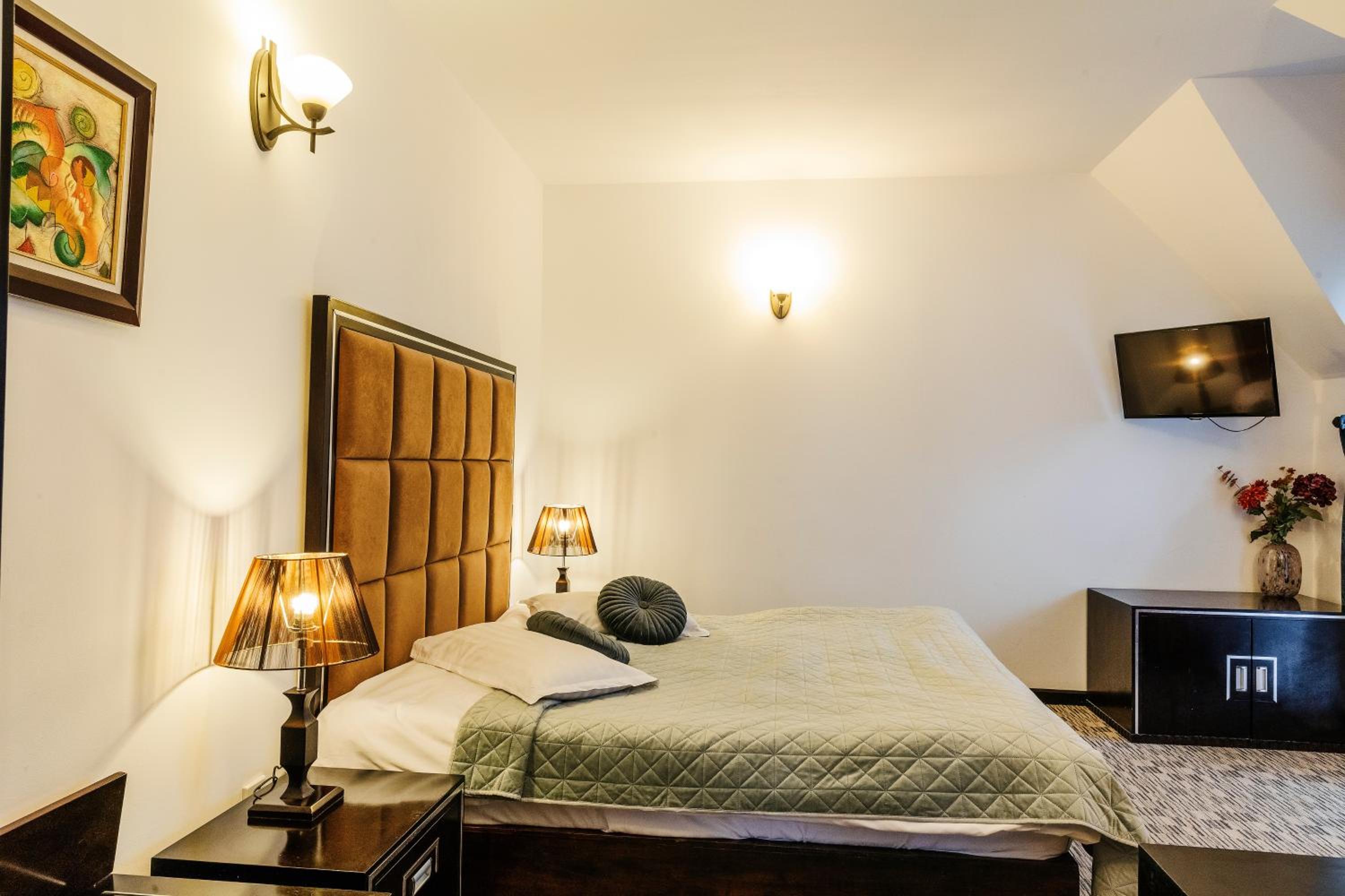 Deluxe Double Room - Photo 2