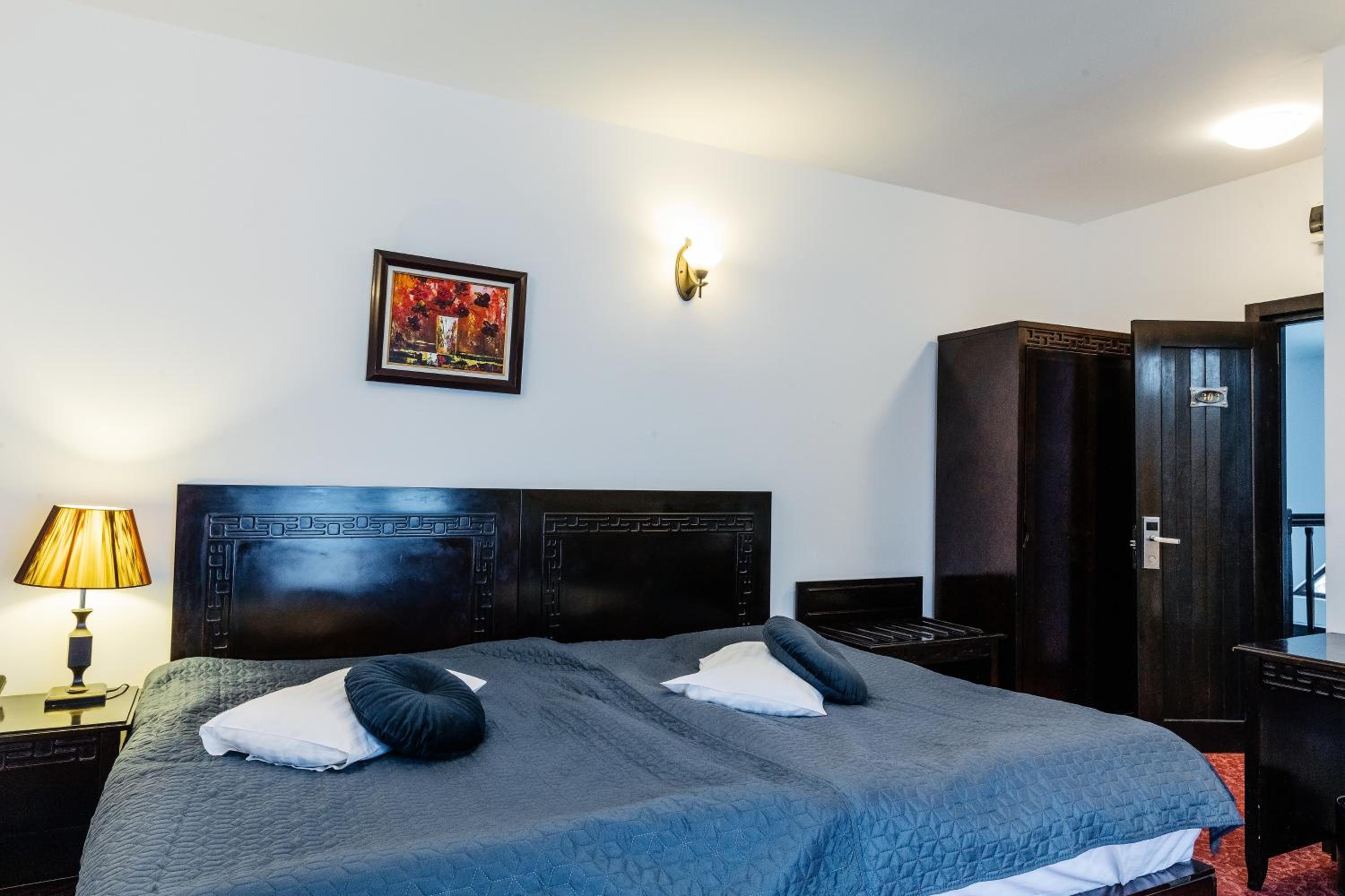 Deluxe Double Room - Photo 4