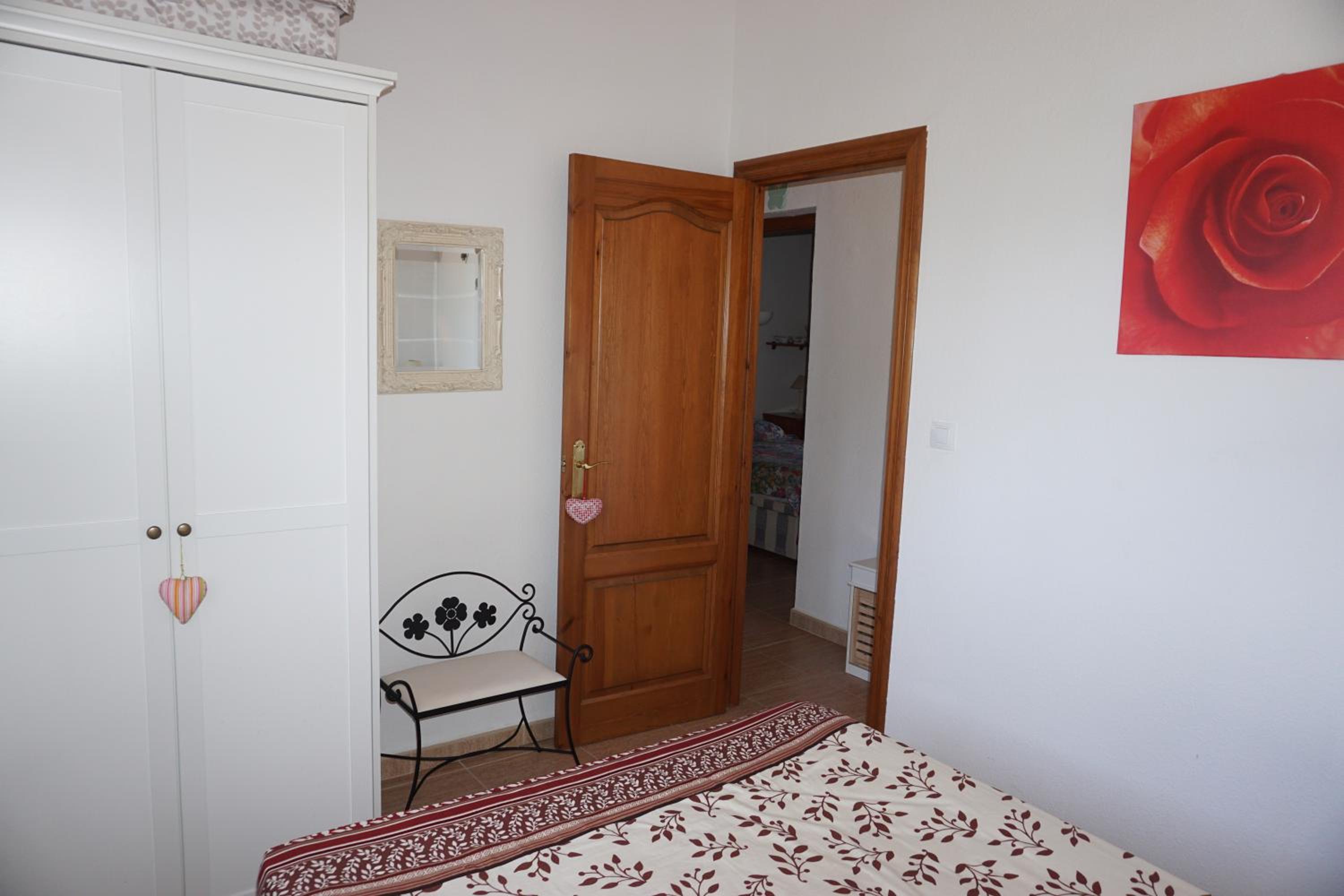 Casa adosada de tres habitaciones