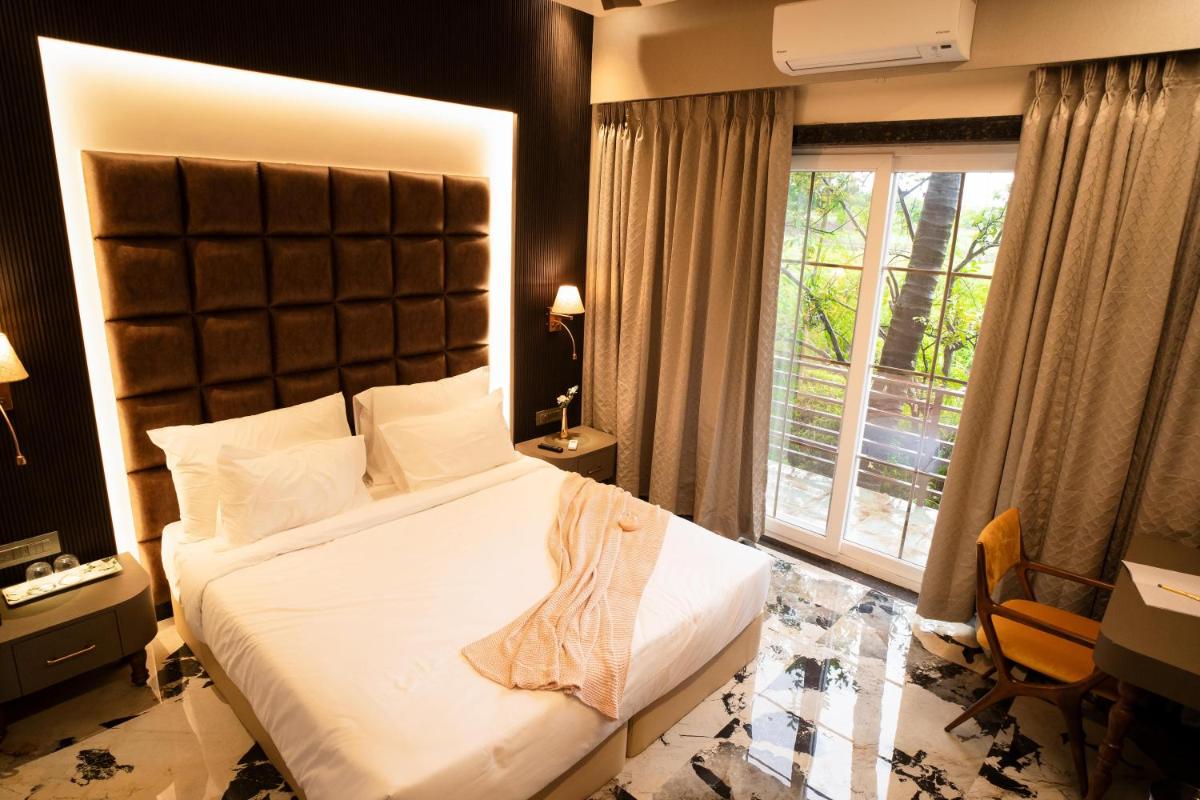 Suite Room - Photo 2