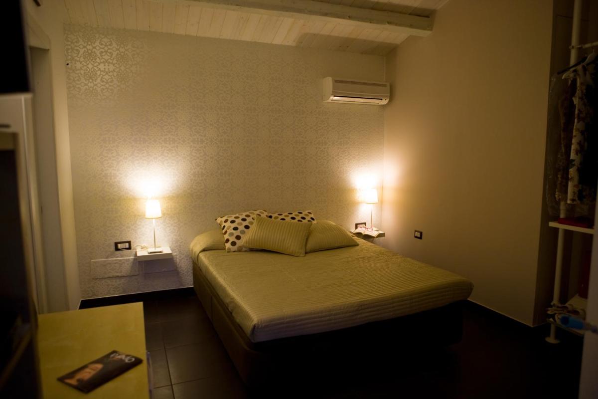 Double or Twin Room with Balcony and Cupole View photo 3