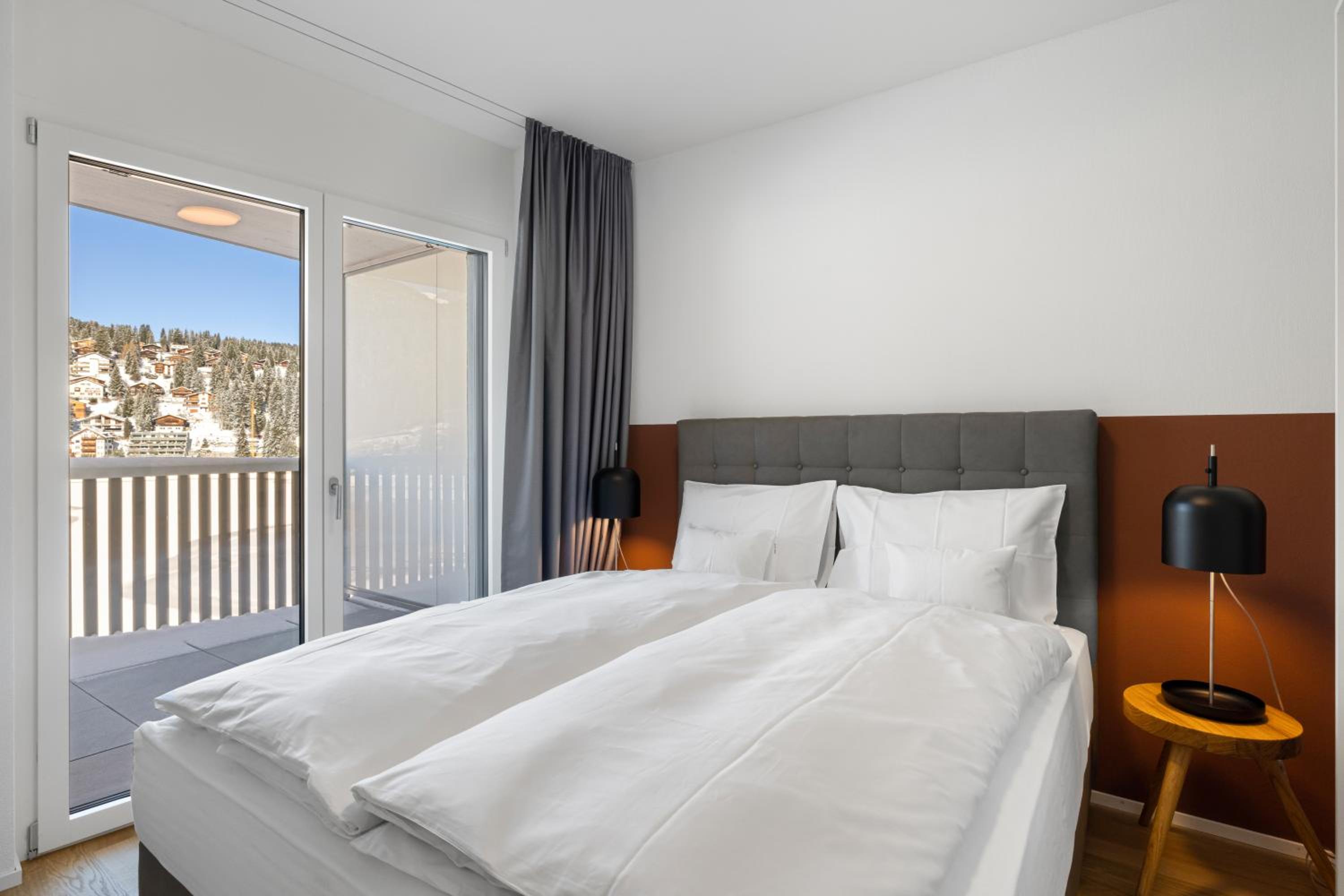 Lifestyle Two-Bedroom Apartment with Balcony - Photo 10