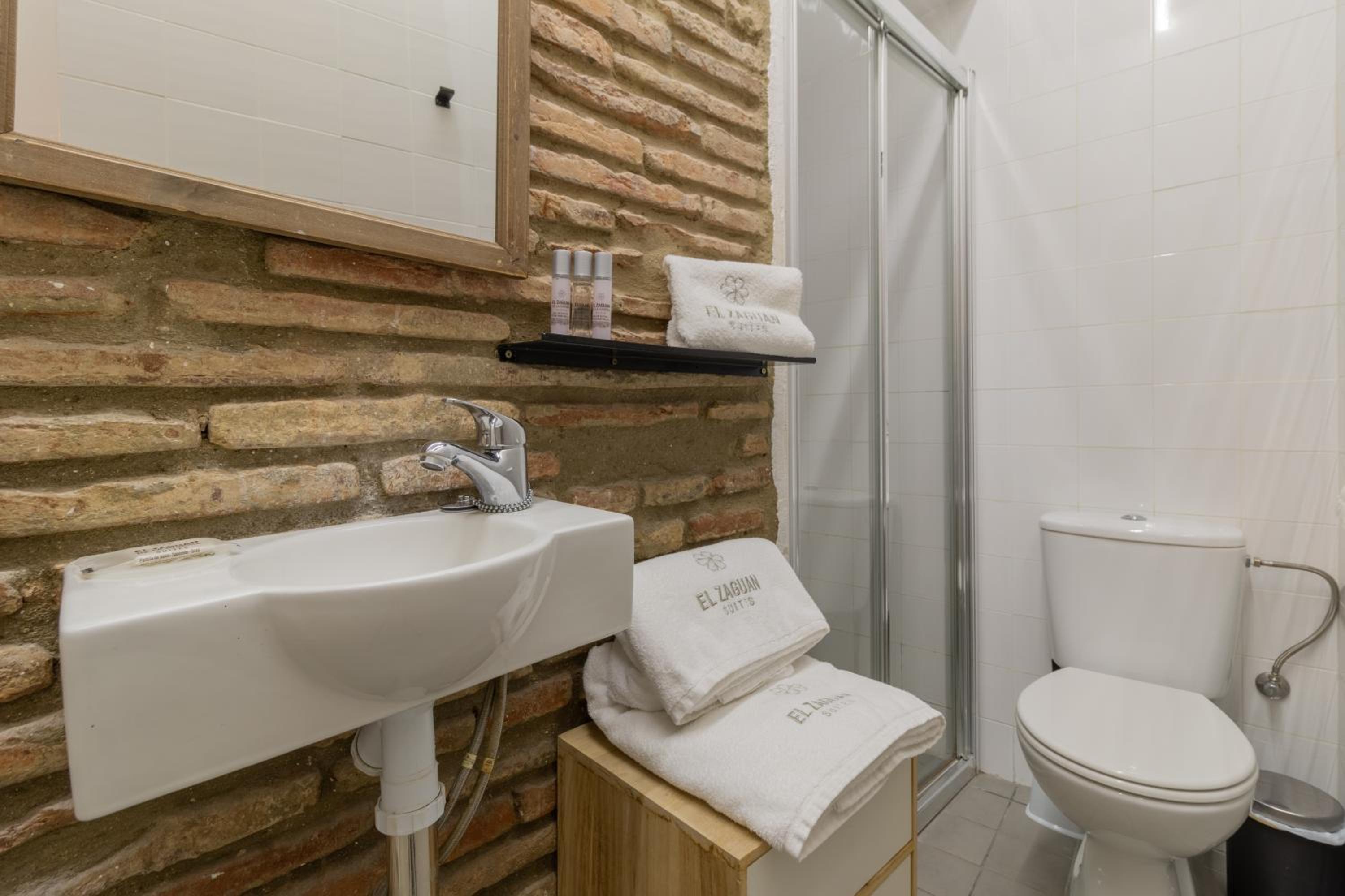 Apartment - Ground Floor - Photo 11