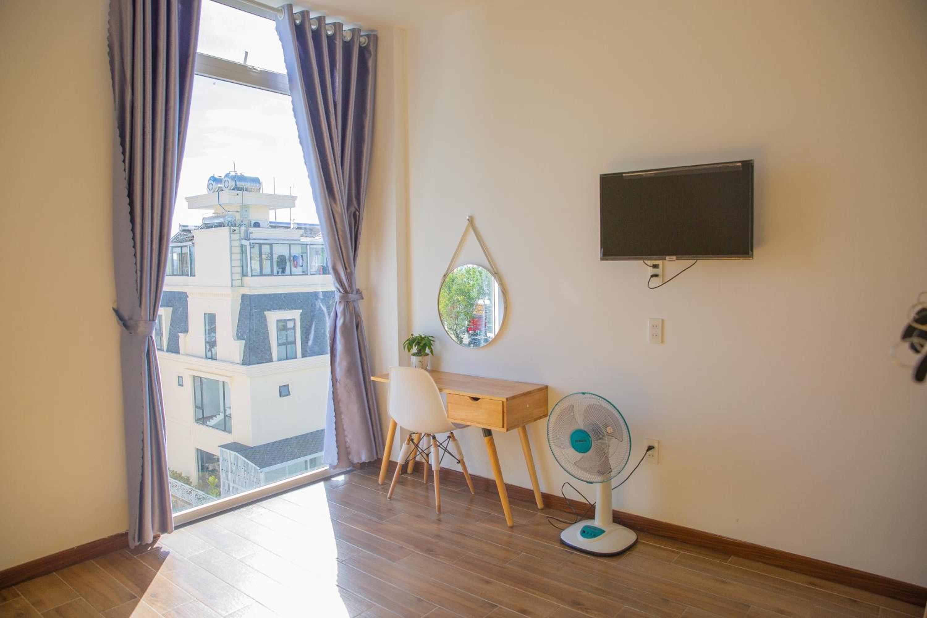 King Room with Garden View