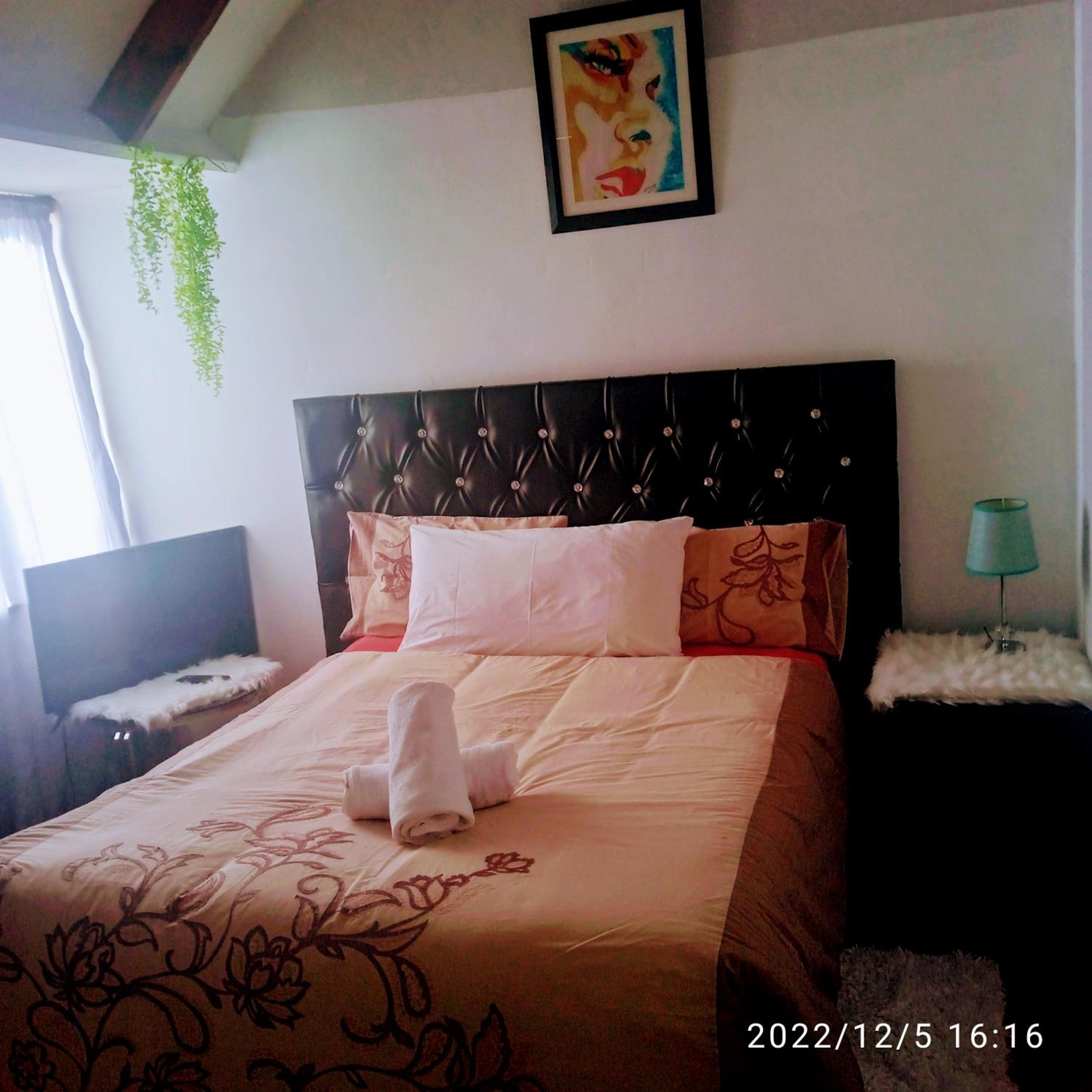 Standard Bungalow with Fan photo 1