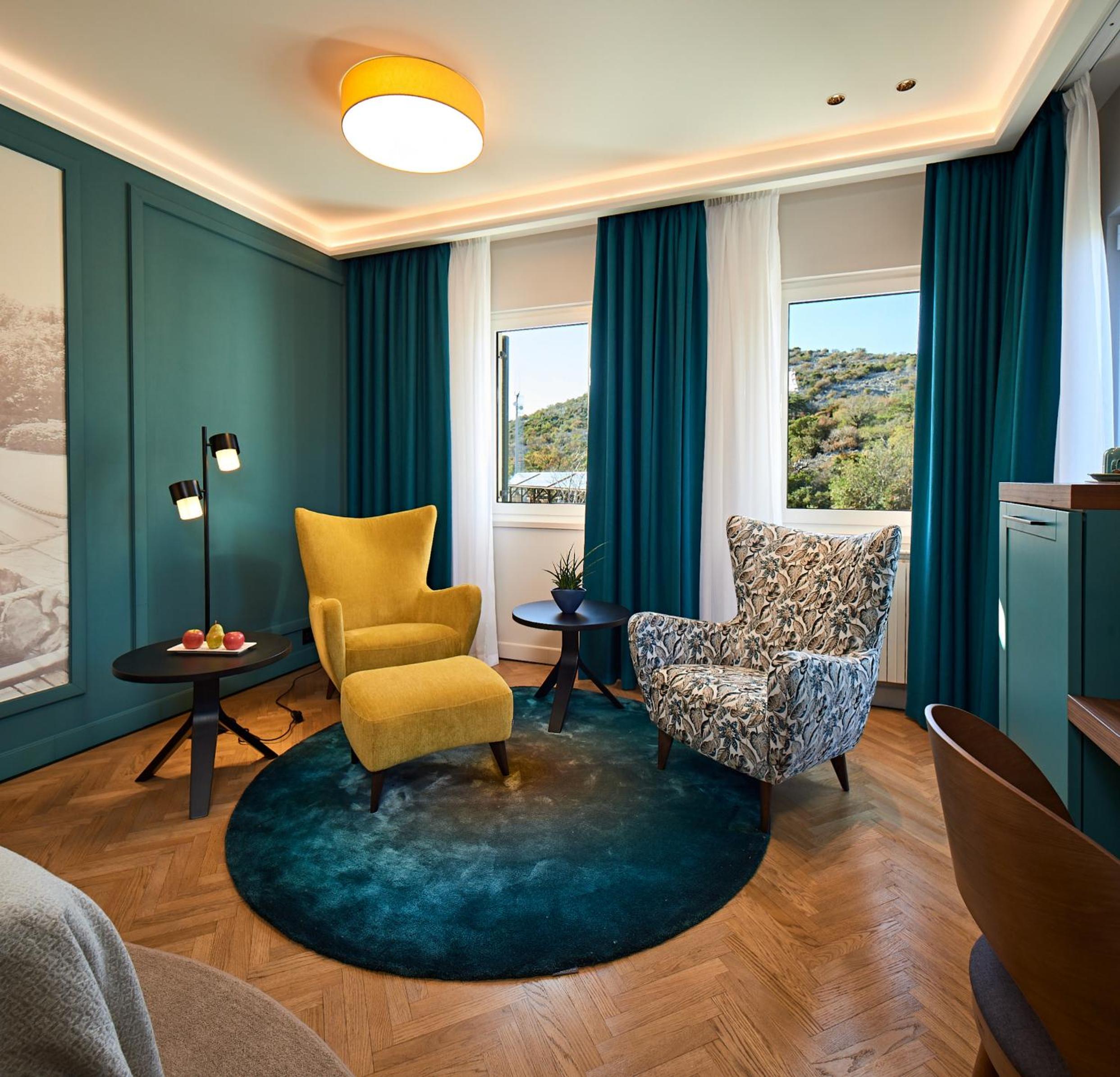 Standard Room - Park View