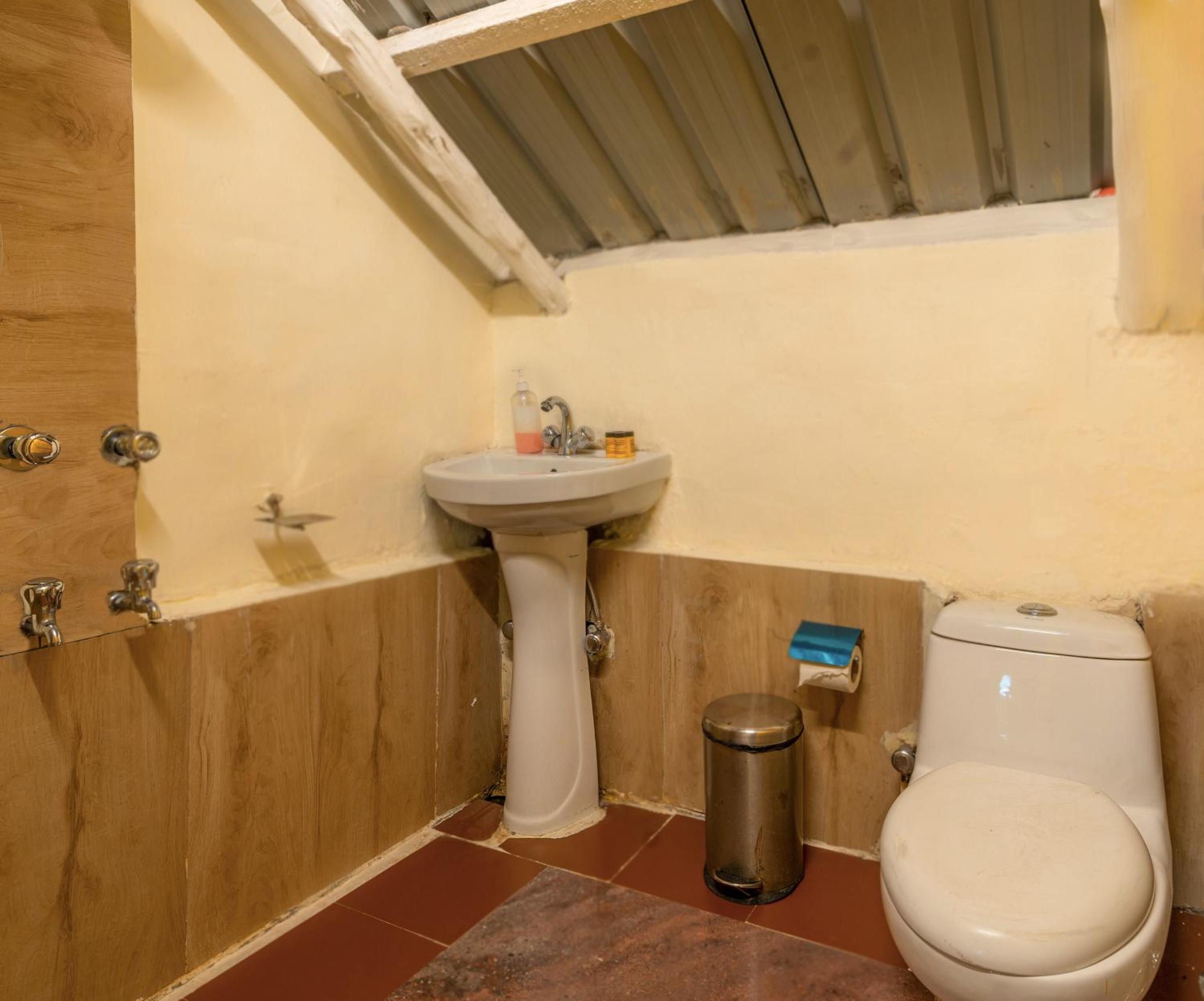 Deluxe Quadruple Attic x A Block - Photo 3